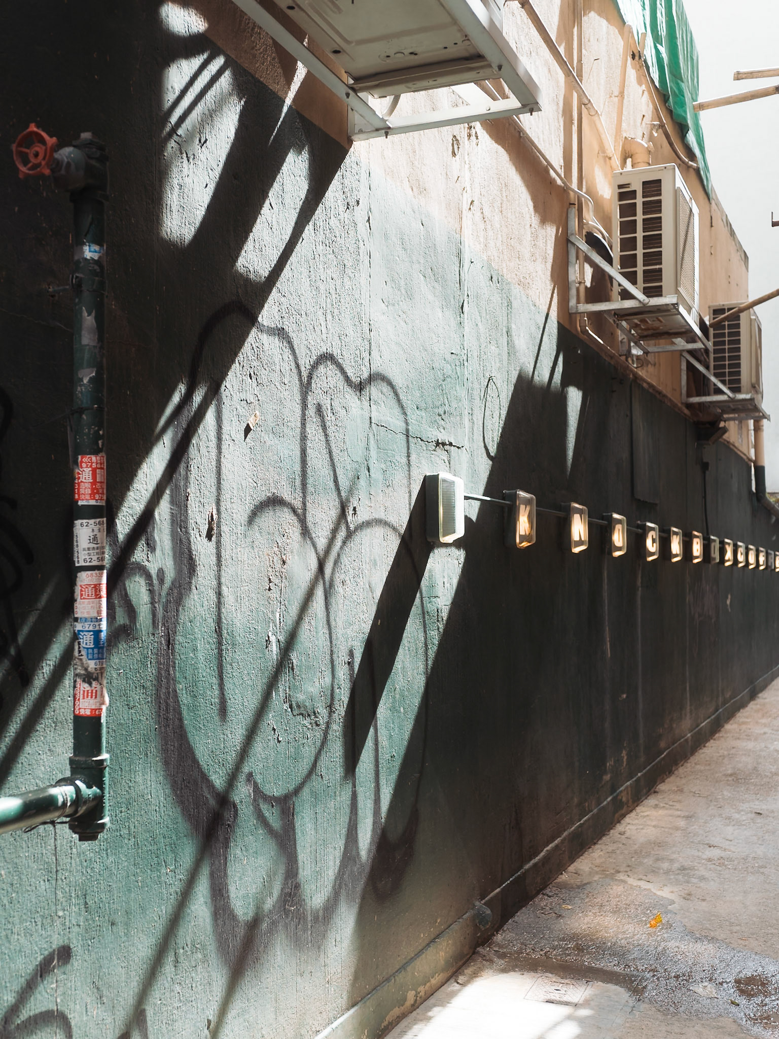 Hong Kong street - Leica M11-P