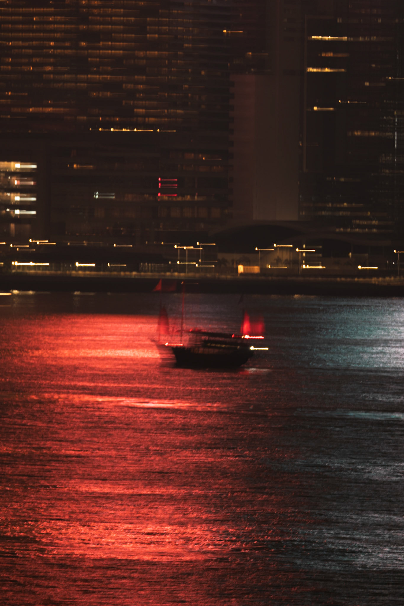 Red junk, Hong Kong - Leica SL2-S