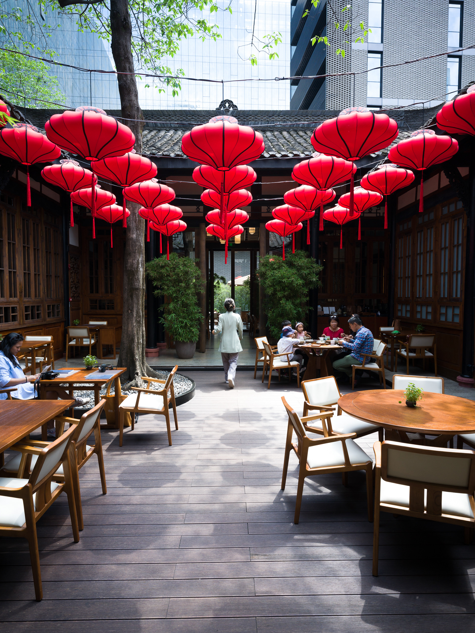 Tai Koo Li, Chengdu - Hasselblad X2Dii + XCD28P