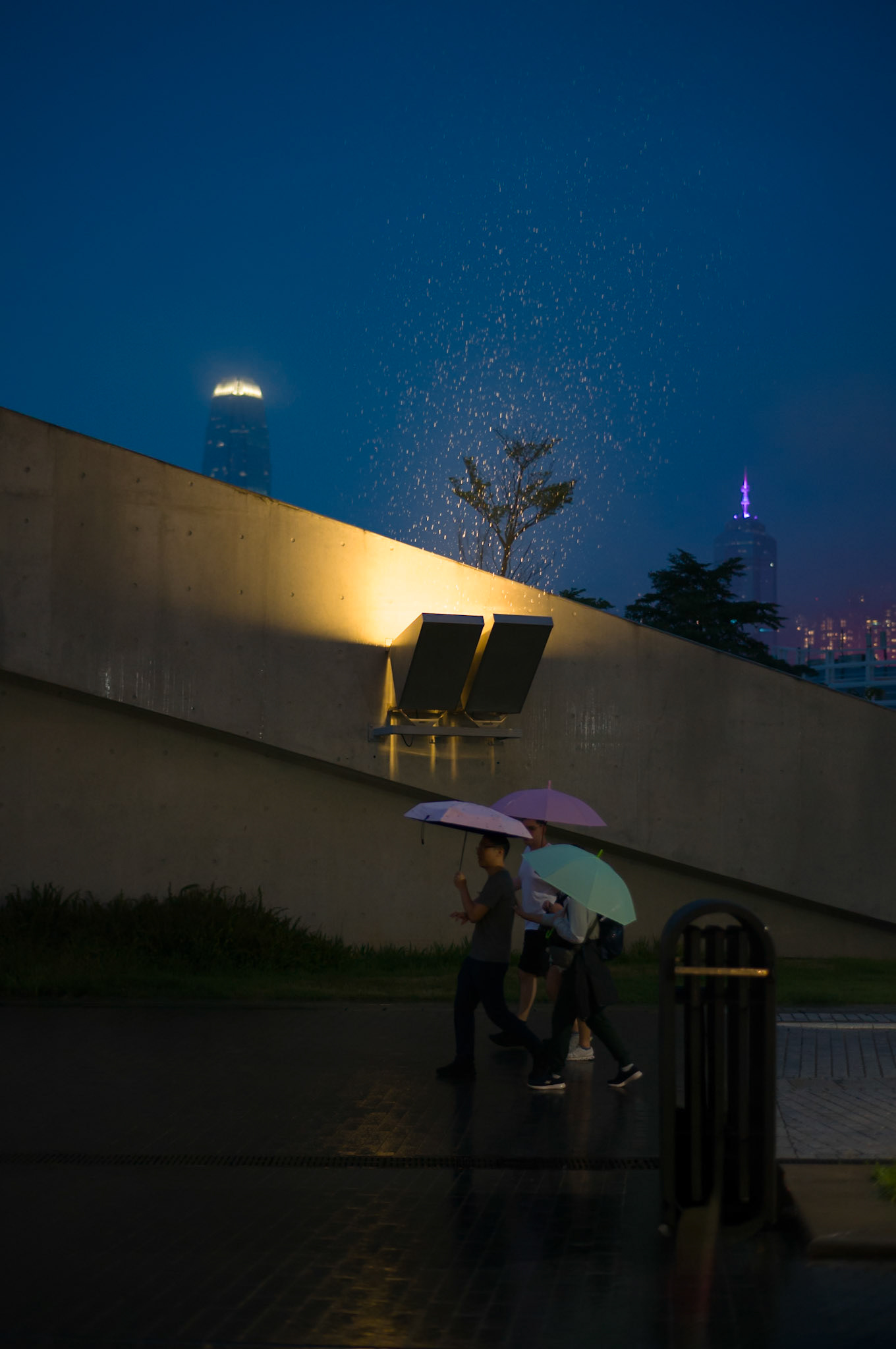 Raining, Hong Kong - Leica M11-P