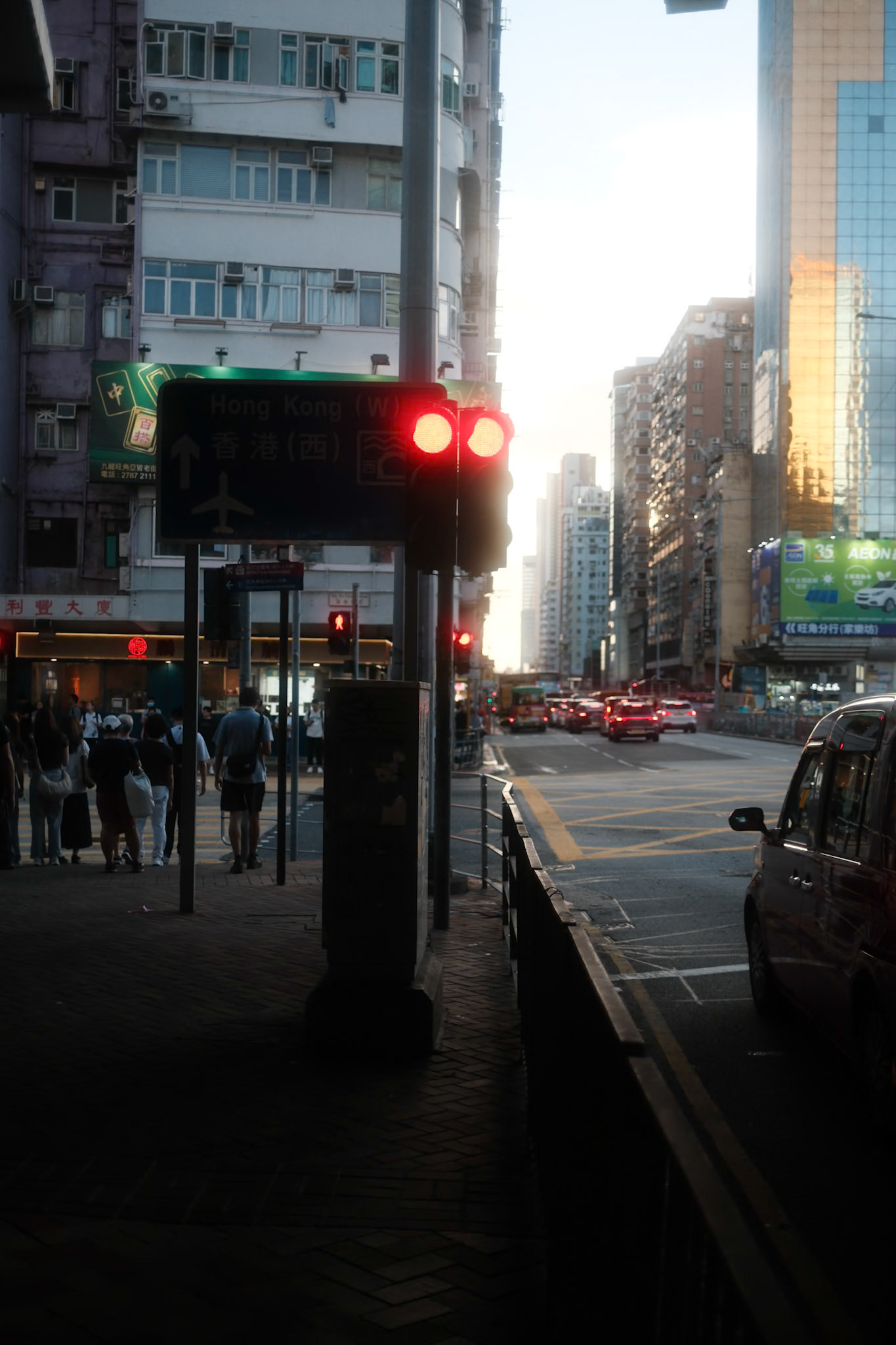 Lights, Hong Kong - Fujfilm X-E5