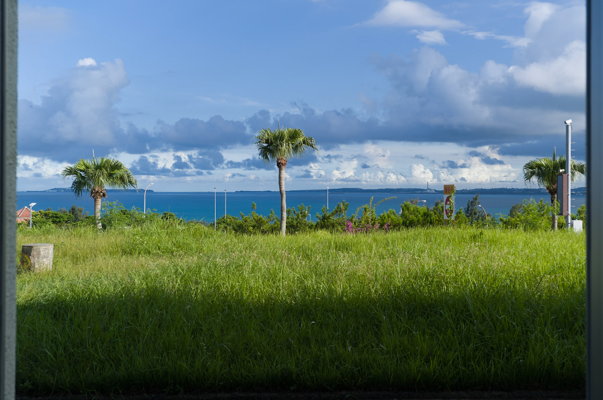 Okinawa pit stop, Japan - Leica M11-P