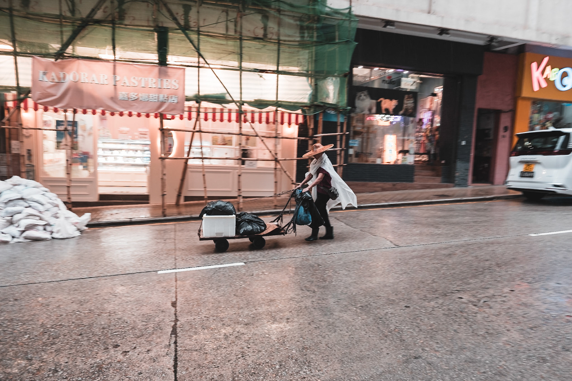 Typhoon man, Hong Kong - Fujifilm X-Pro2