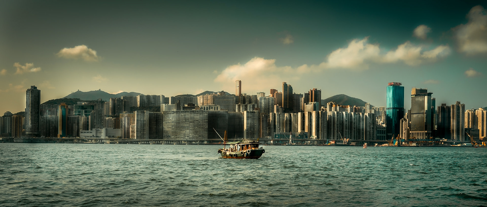 Victoria Harbour - Sony DSC-RX1