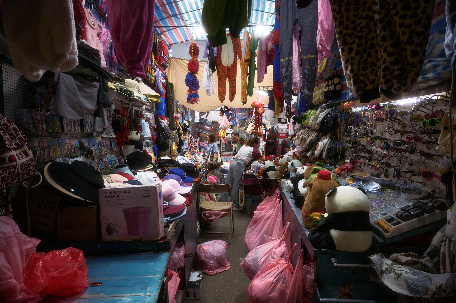 Hong Kong - Leica M11-P + Thypoch Ksana 21mm F/3.5