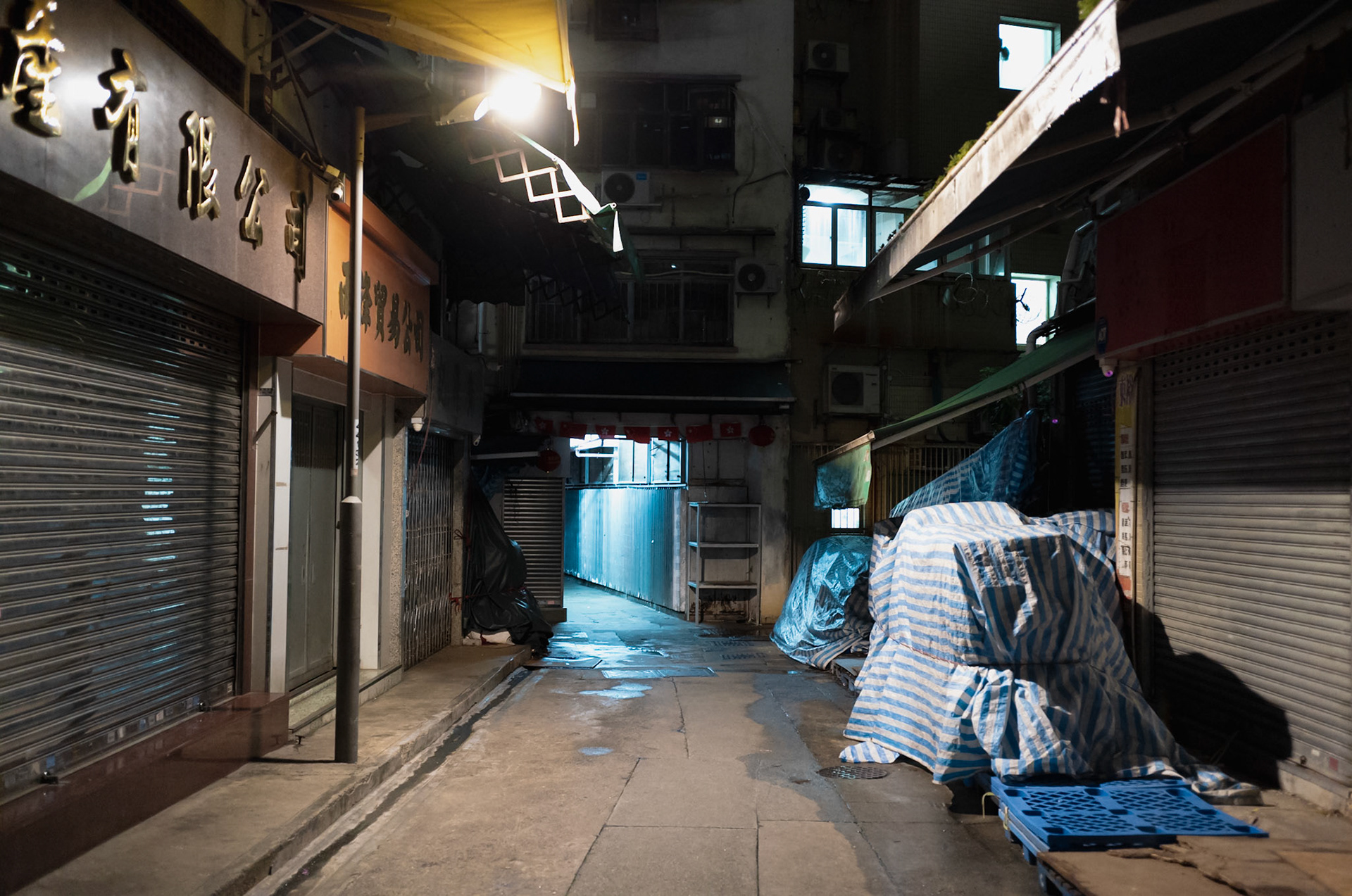 Night time Sheung Wan, Hong Kong - Leica M11-P