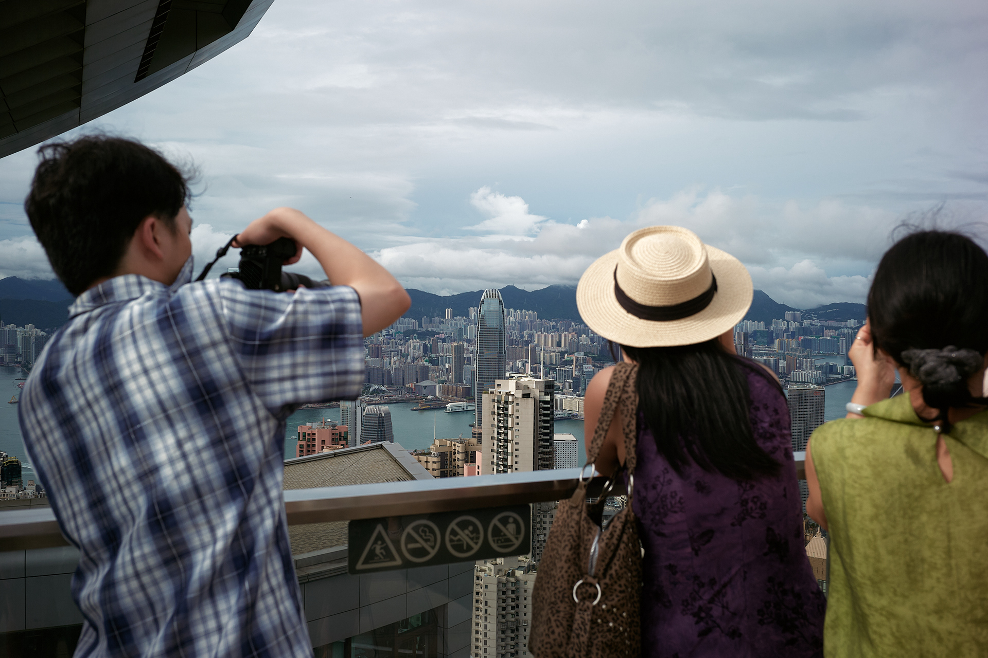 Hong Kong - Leica M10-P Reporter + Zeiss C Biogon 35mm F/2.8