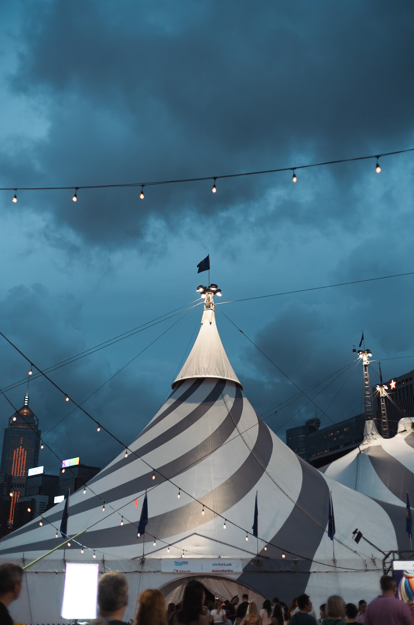 Top, Hong Kong - Leica M11-P