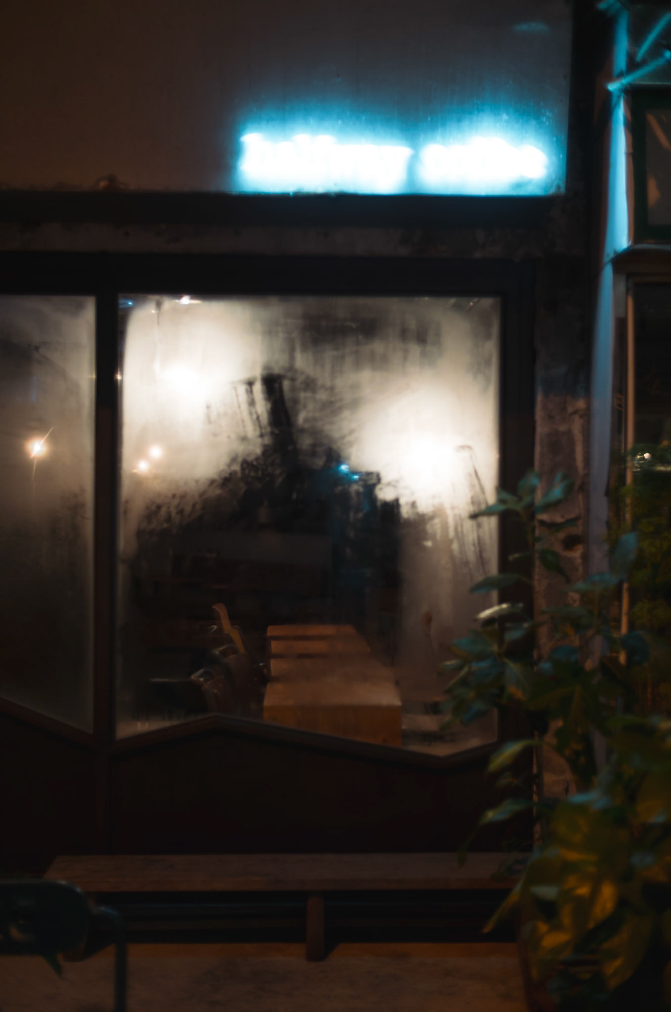 Though the glass, Hong Kong - Leica M11-P