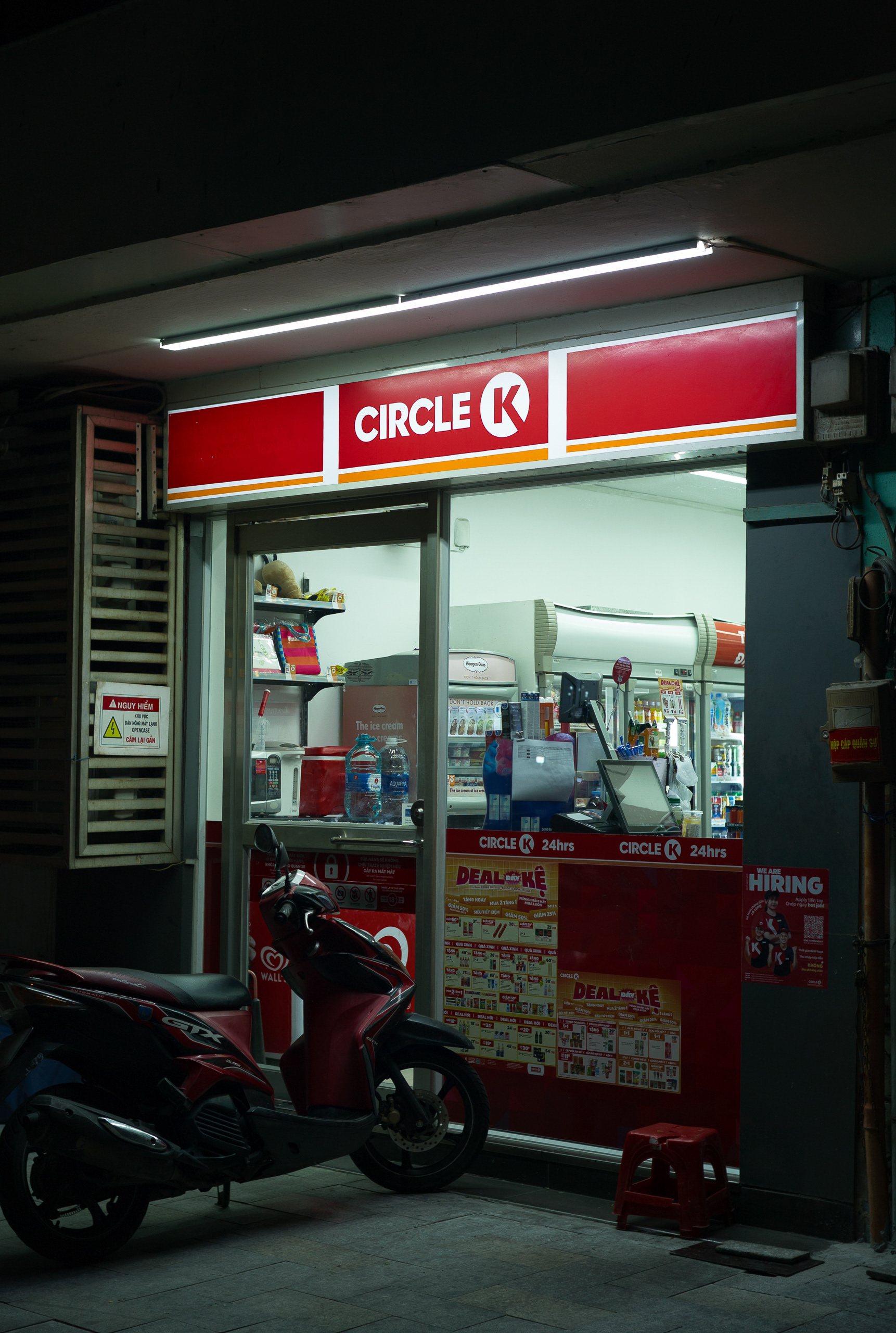 Leica M8 + Voigtlander Nokton Classic 40mm f/1.4