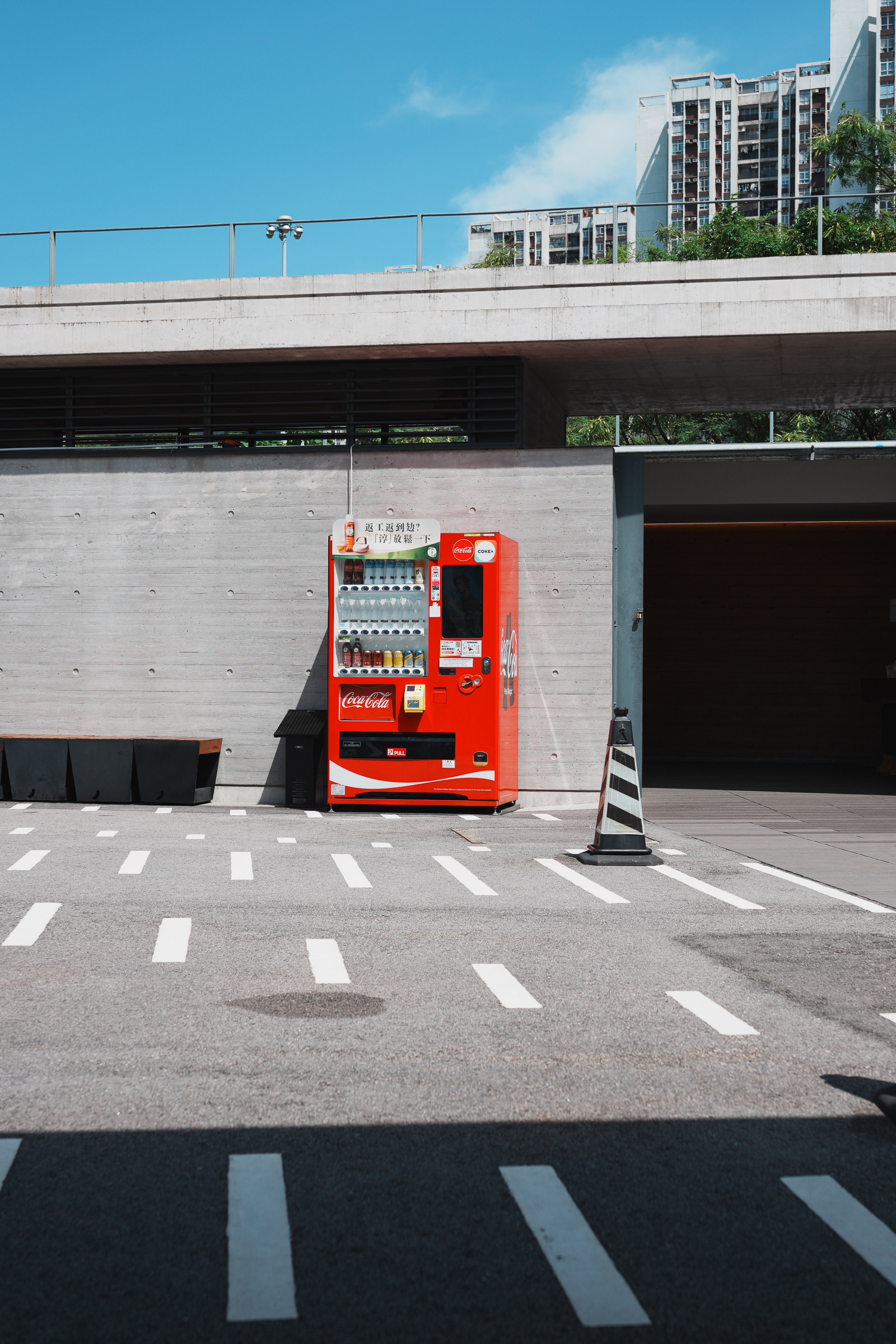 Hong Kong Streets, Sony RX1R III