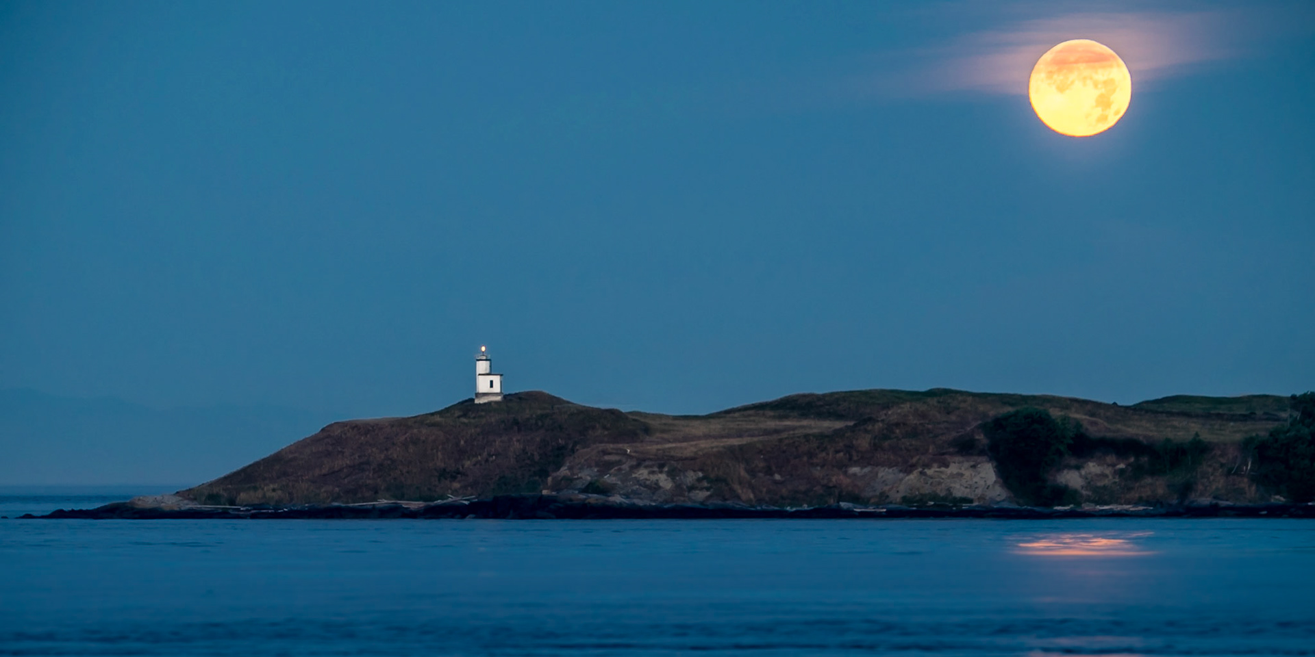 Cattle Point Lighthouse - Friday Harbor San Juan Island Washington