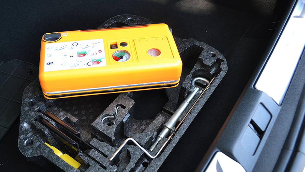 Peugeot & Citroen - Puncture Repair Kit