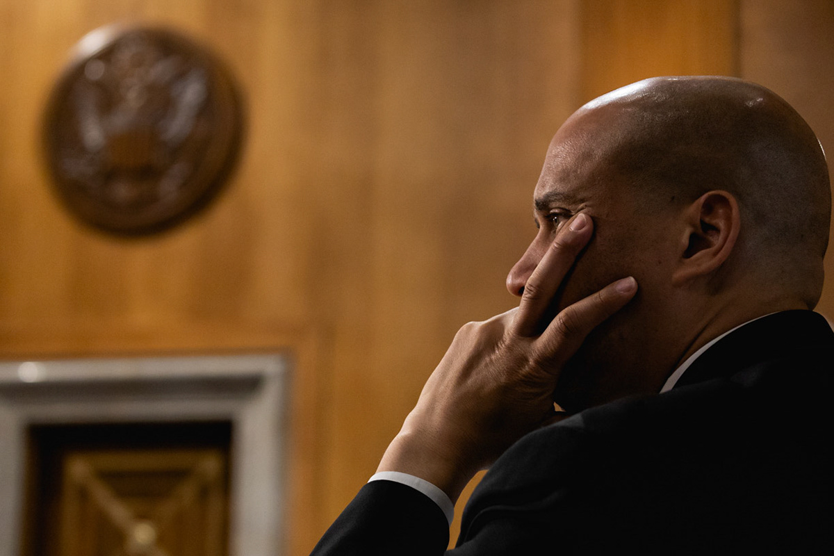 Senator Cory Booker (D-NJ), during a Senate Foreign Relations Committee confirmation hearing for Michael Pompeo. (Photo by Cheriss May).
.
.
.
.
.
.
"Find your passion...Know your purpose" #cherissmay #livingmybestlife #visualstoryteller #ndemaymediagroup #lovewhatidodowhatilove #lifeofaphotojournalist #womenphotograph #blackfemalephotographers #202creates #canoncam #canonprousa #exposeddc #history #igdc #acreativedc