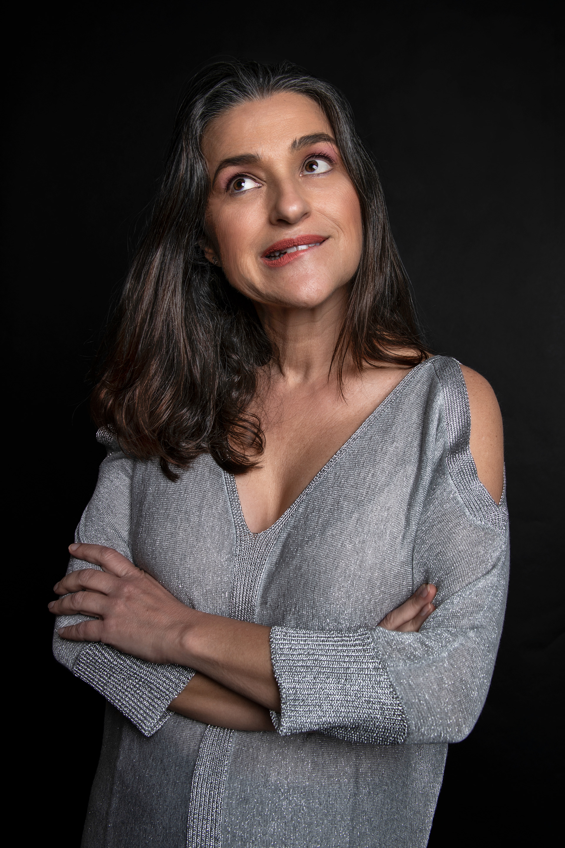 Spanish actress Alicia Judith Sanches - Studio shoot - funny face