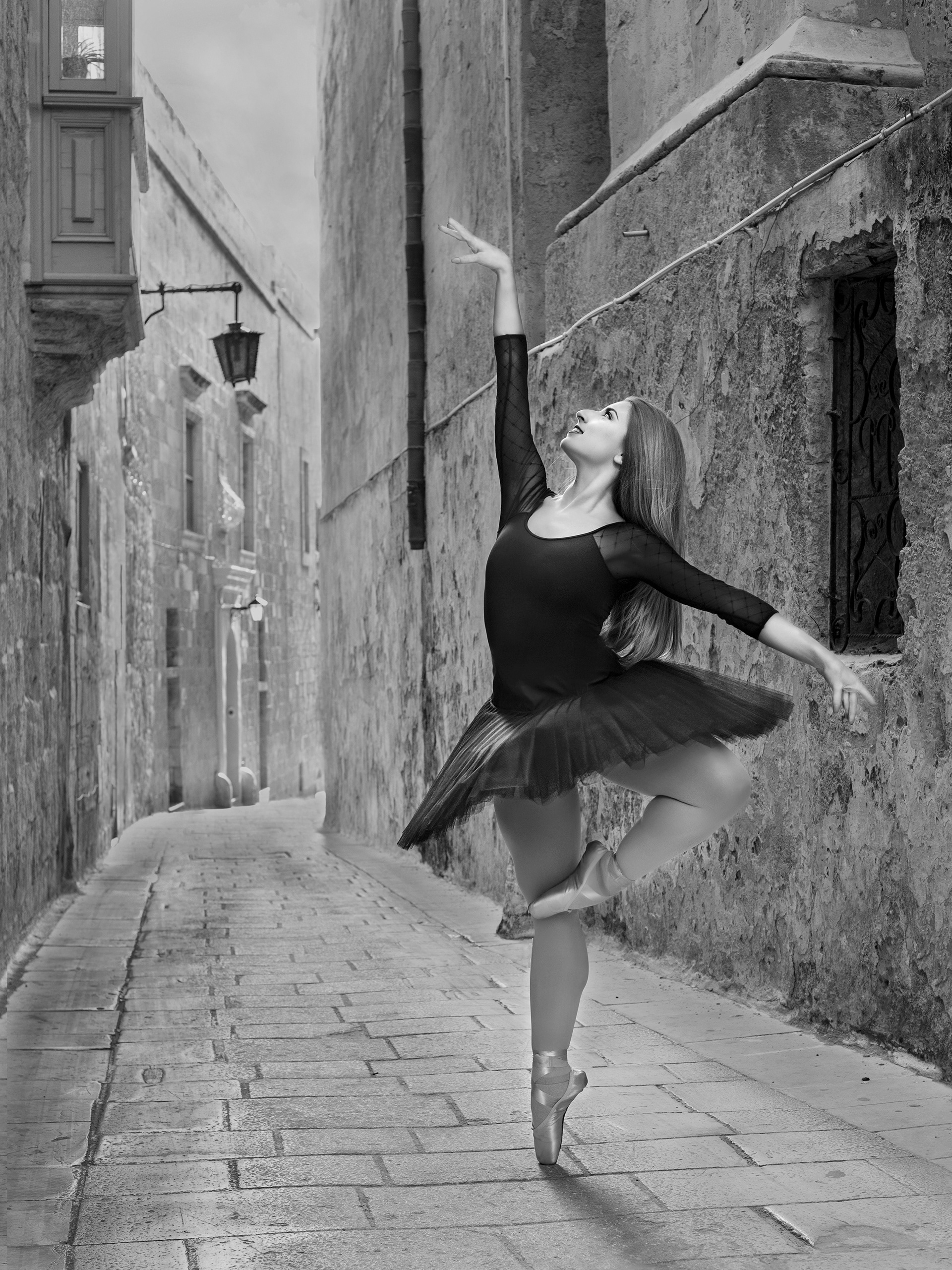 Ballerina Lara in Mdina, Malta