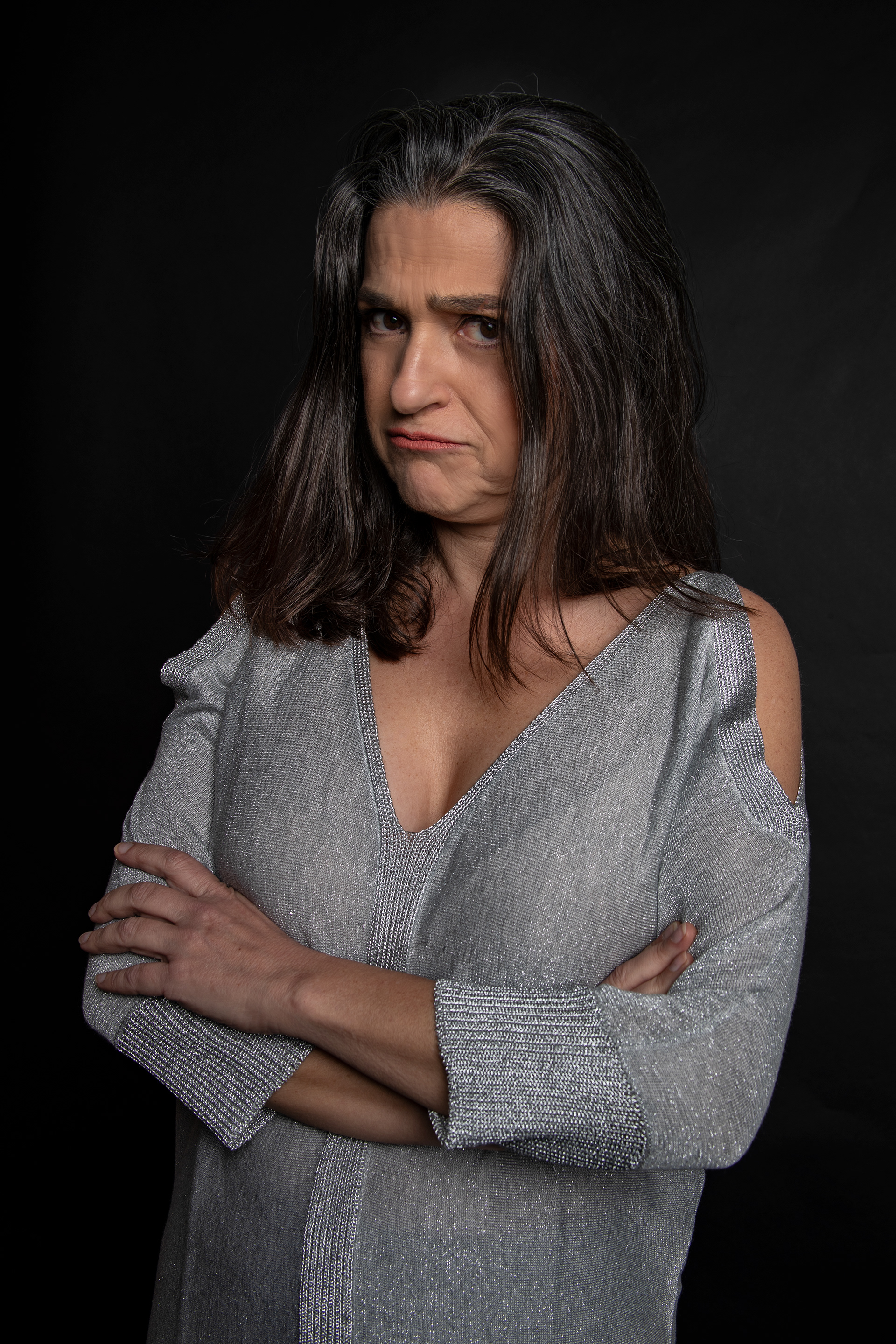 Spanish actress Alicia Judith Sanches - Studio shoot - funny face