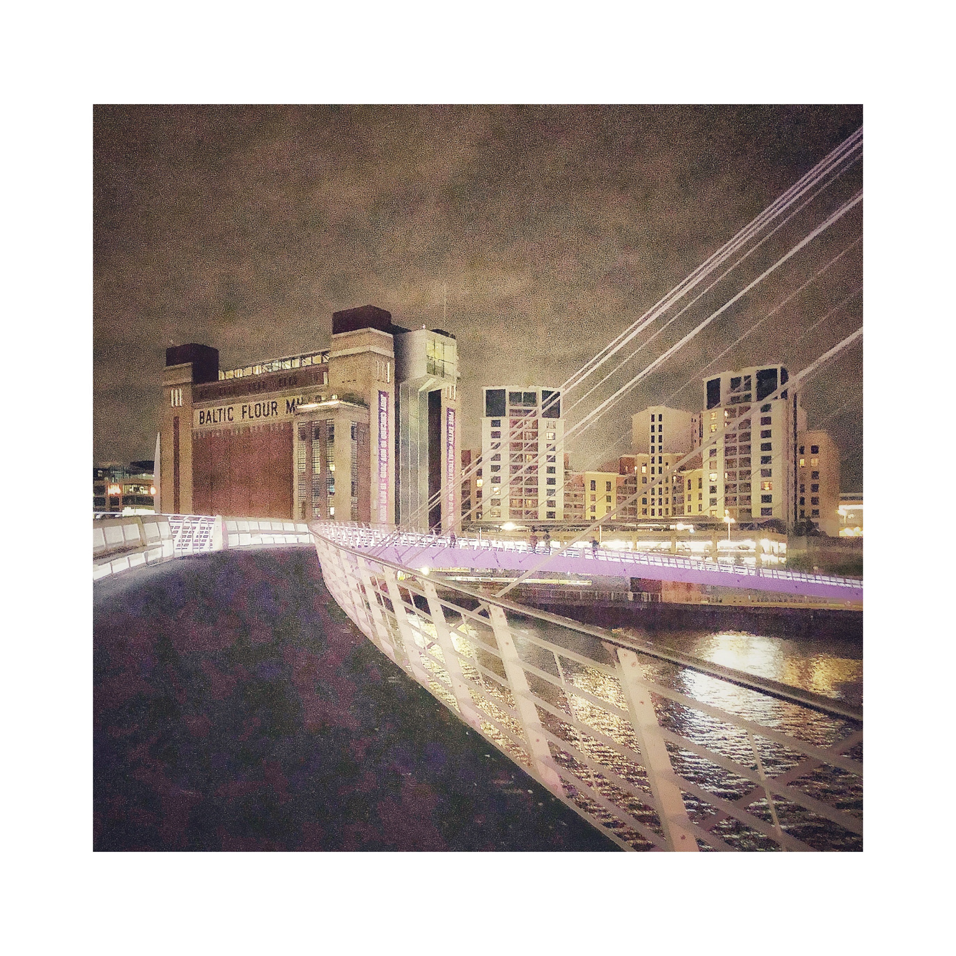 Millennium Bridge iPhone shot