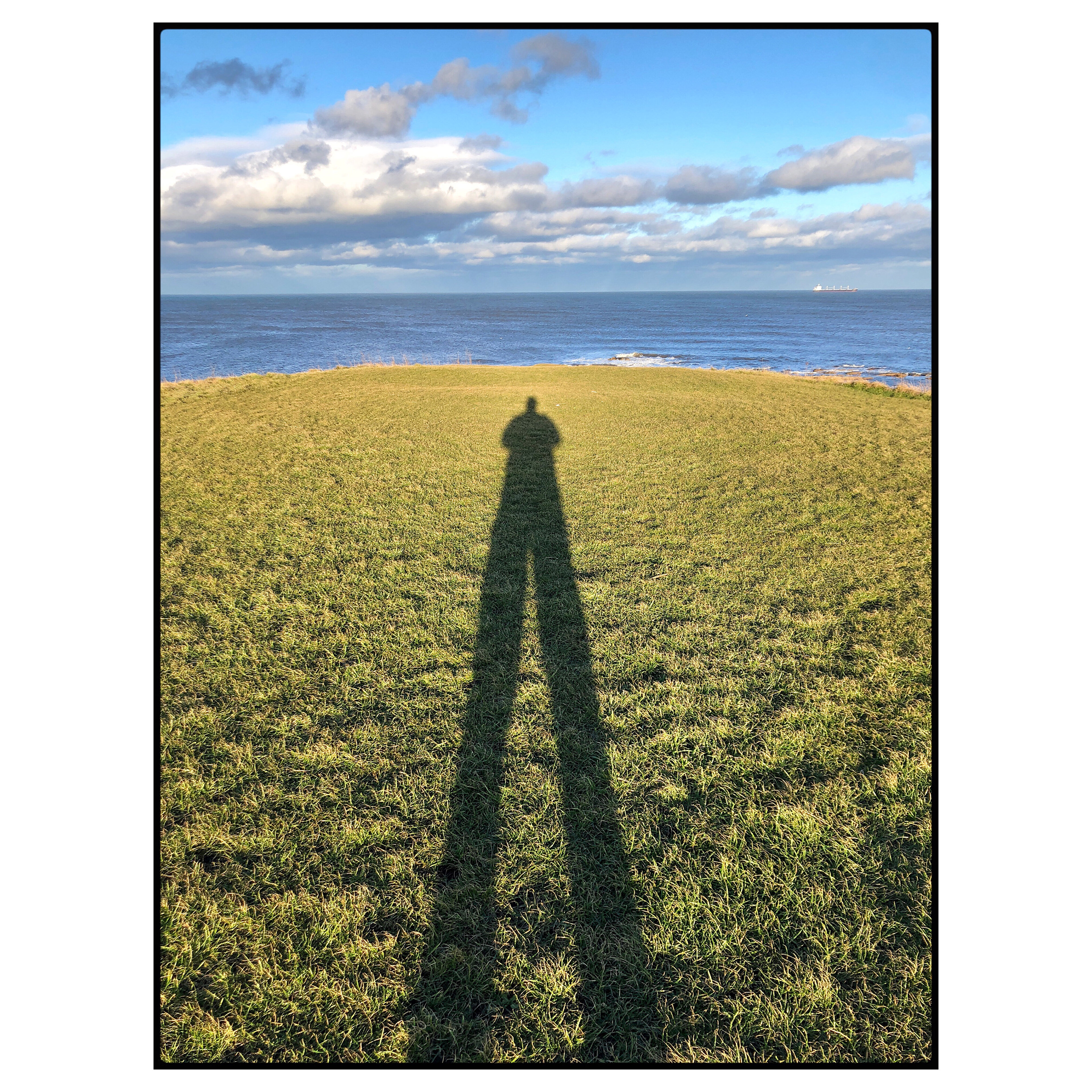 Long shadow, Cullercoats