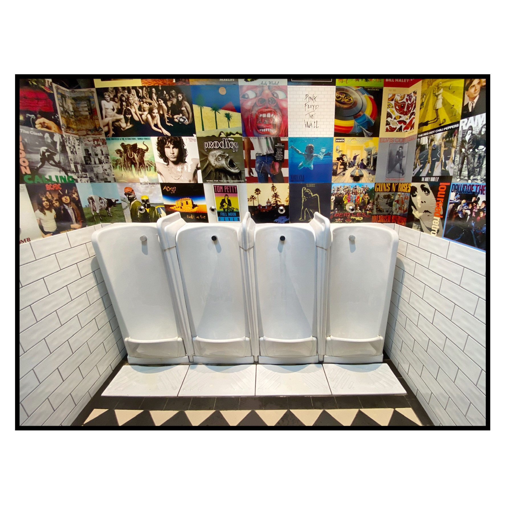 Gents Loo, Dabbling Duck pub, Norfolk