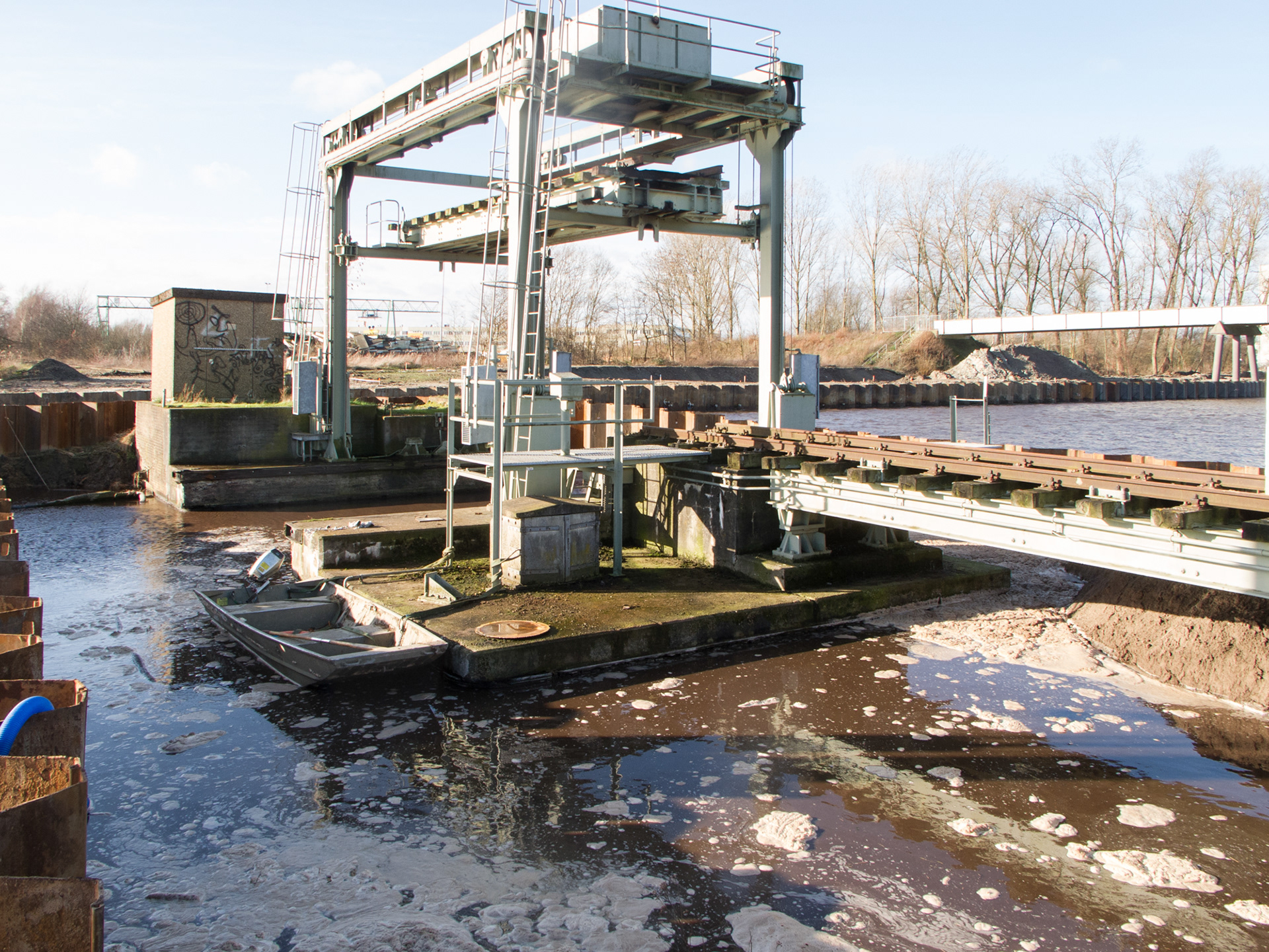 Ontmanteling van de spoorbrug 2014