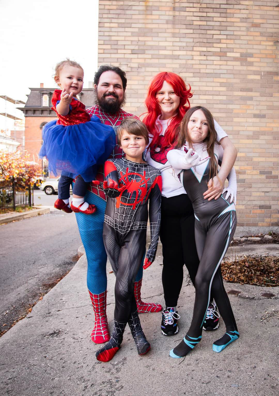 Spider-Family. 2022. Digital Photograph.