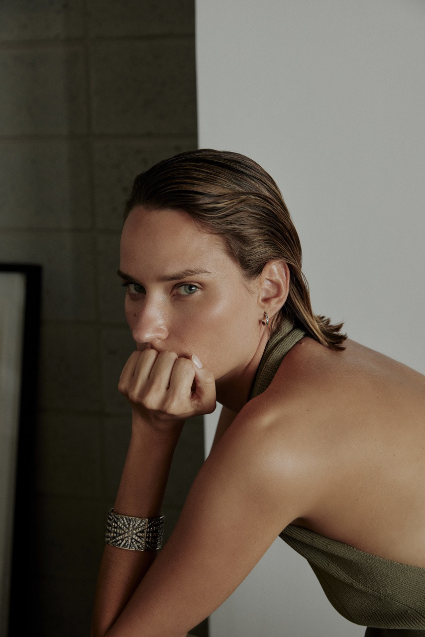 H.STERN