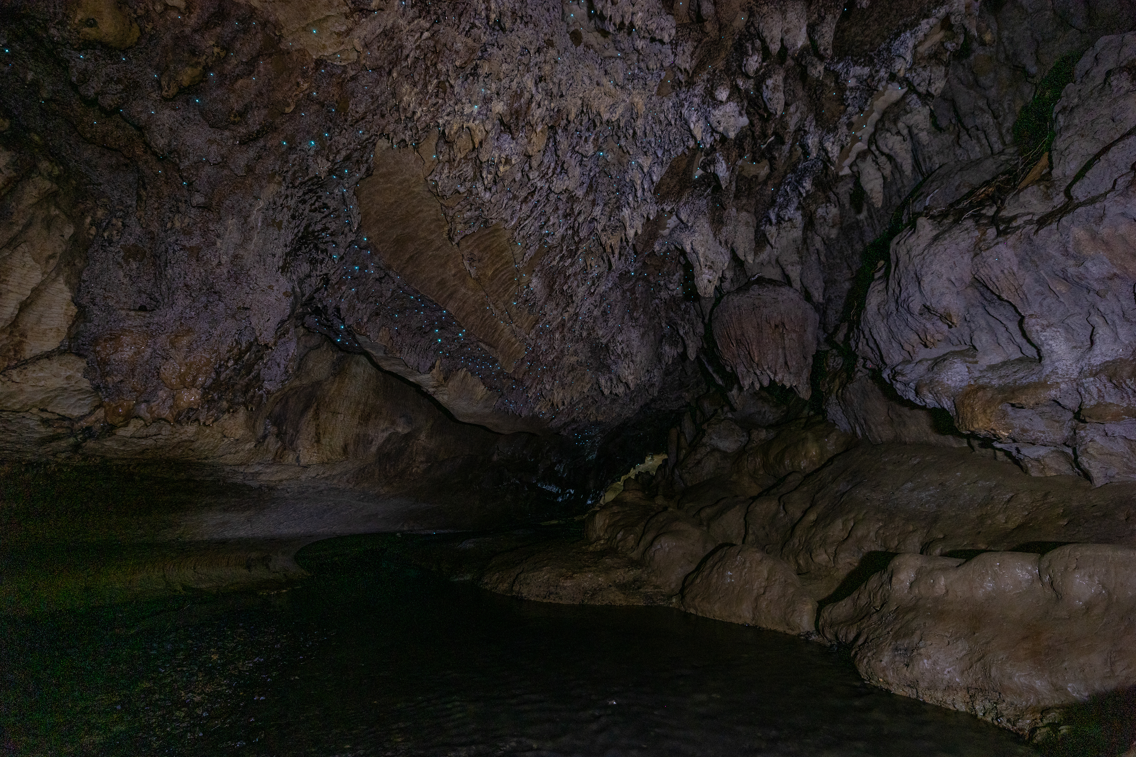 Waipo Caves I
