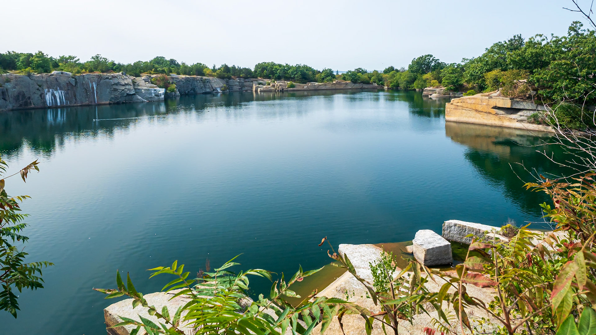 20917104 Quiet Quarry