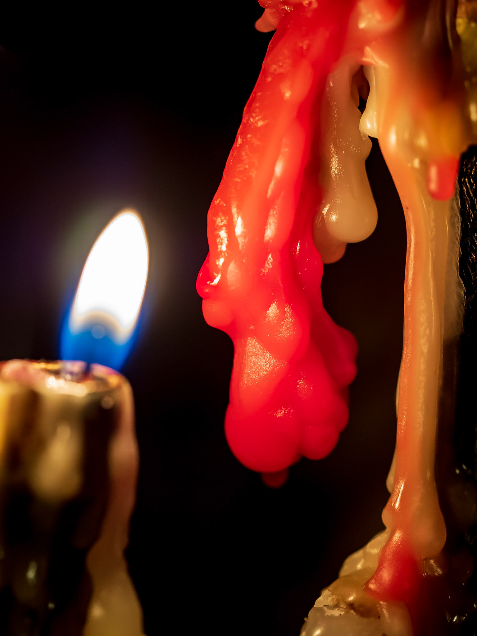 18C09002 Shamash Red