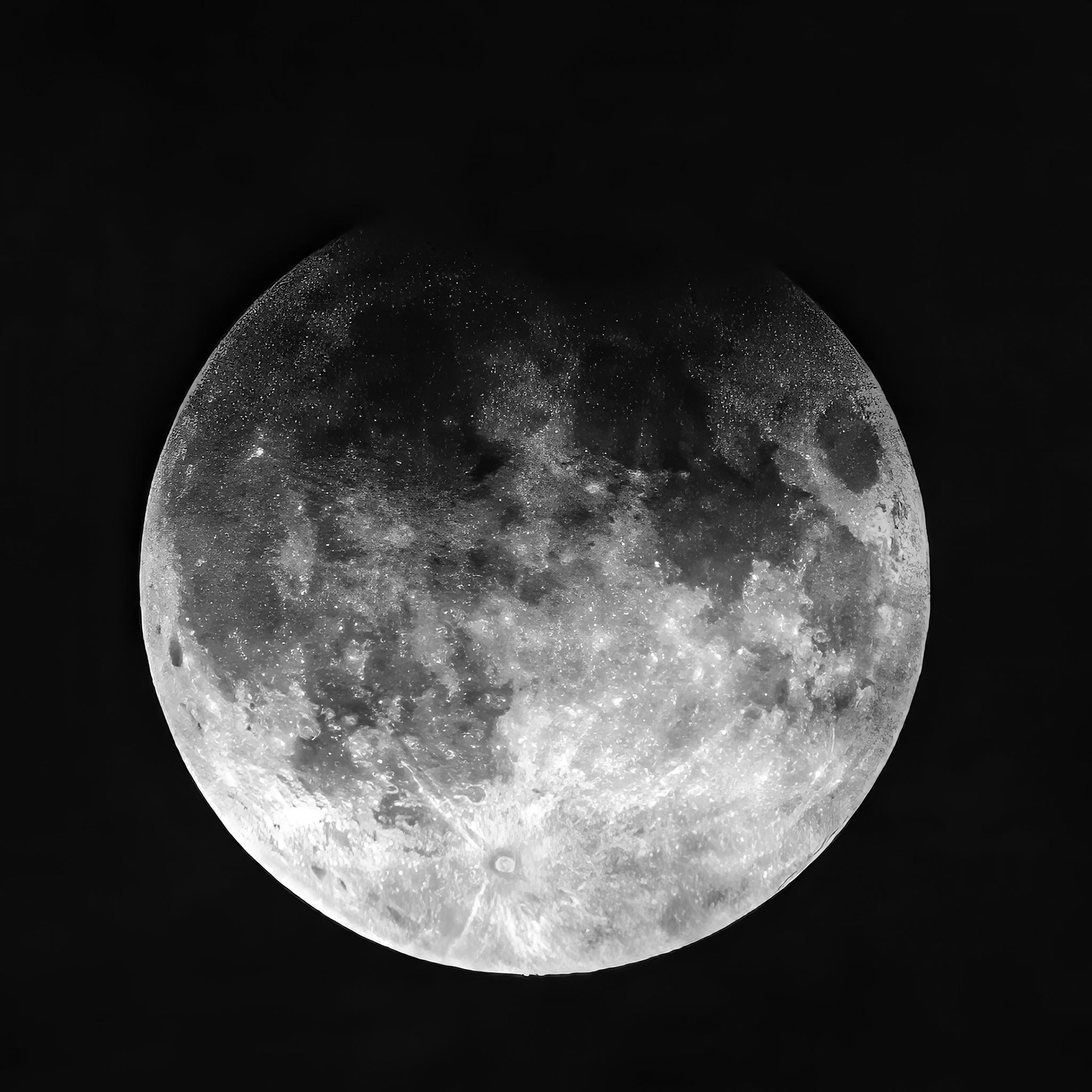 240917-790 Partial Eclipse of the Moon