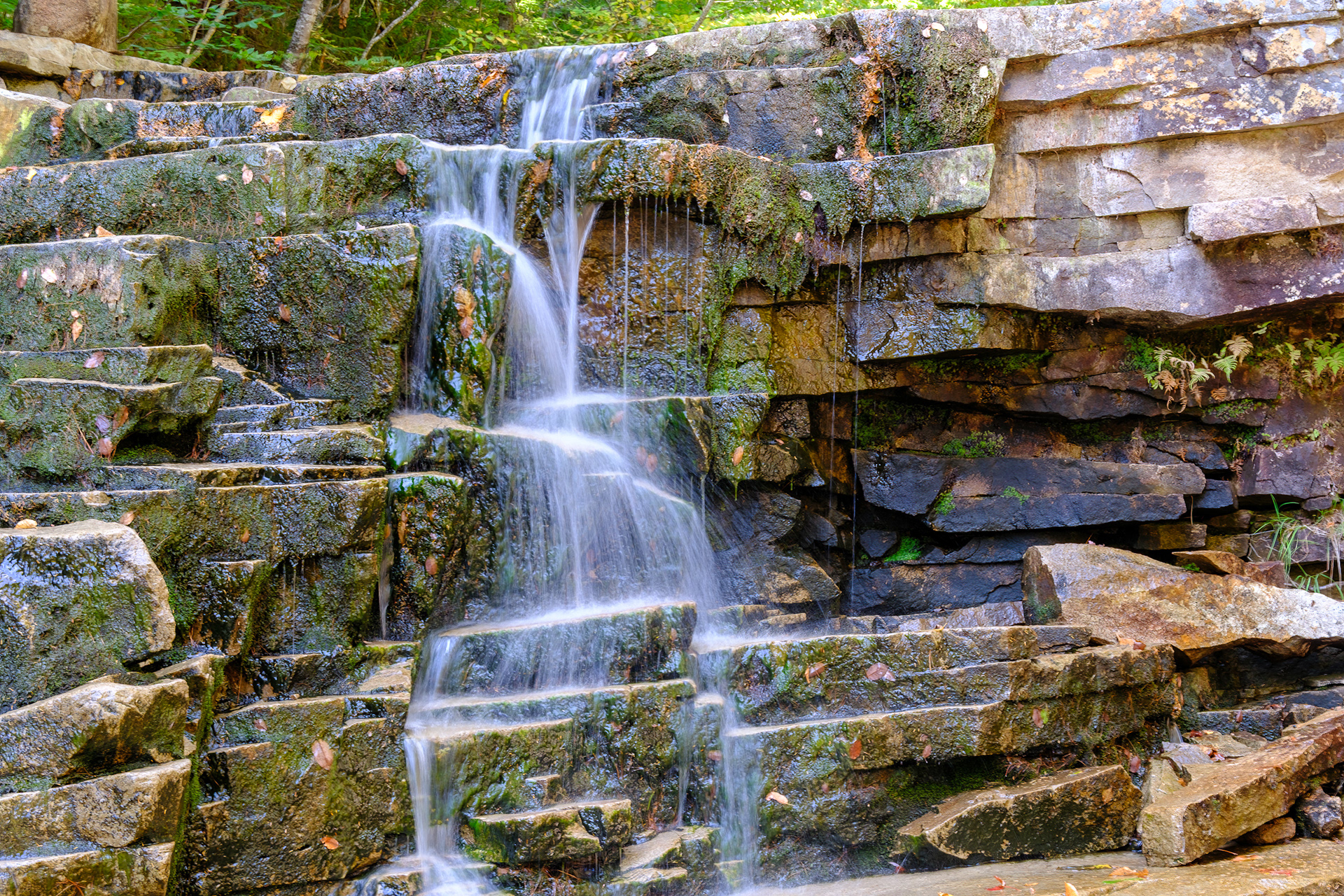 250911-836 Coliseum Falls