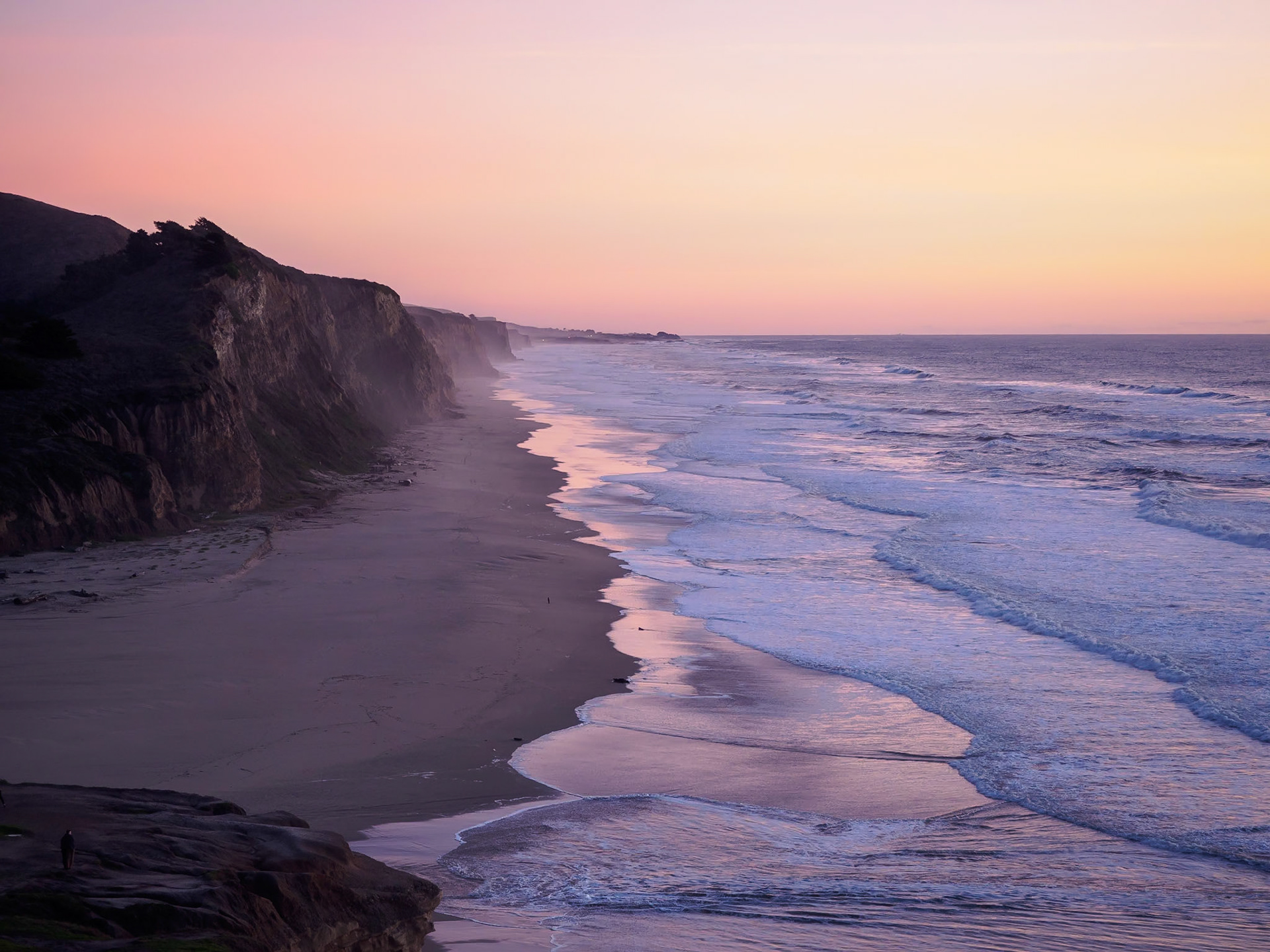 18126387 Beach Twilight
