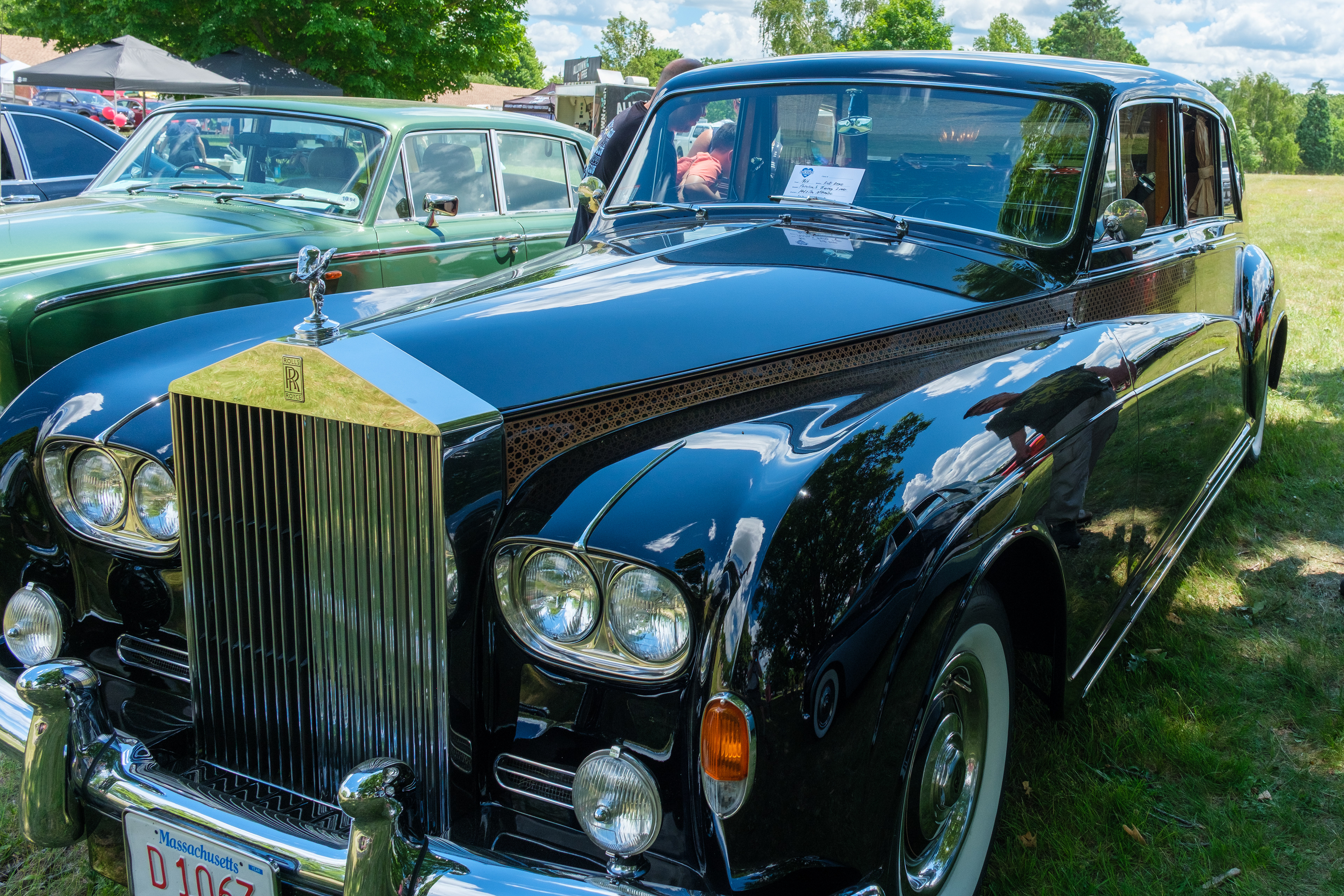 260621-726 1966 Rolls Royce Phantom 5 Touring Limo
