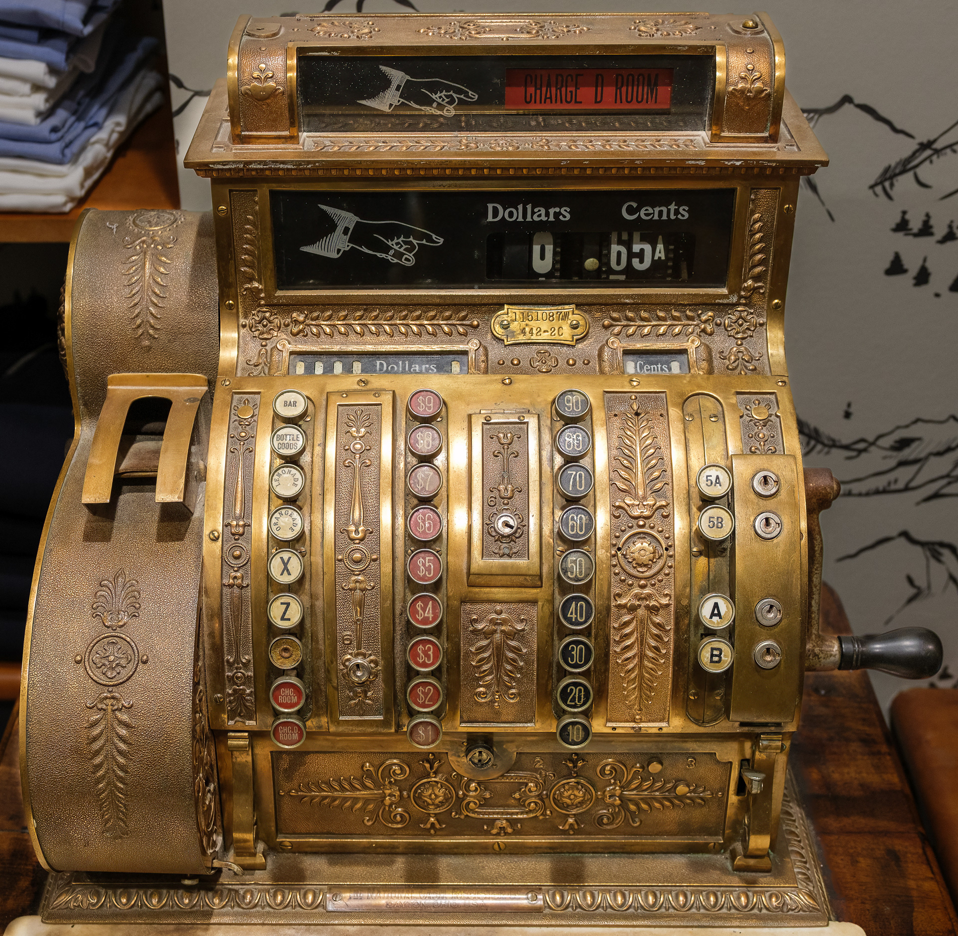 250910-811 Dollars and Cents Cash Register