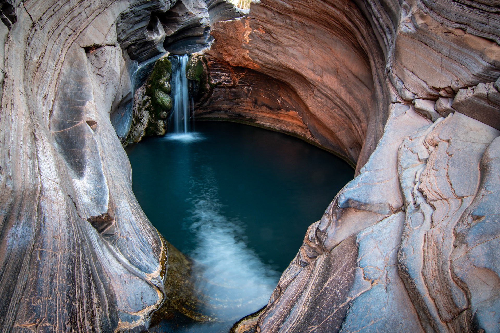Spa Pool, Australia