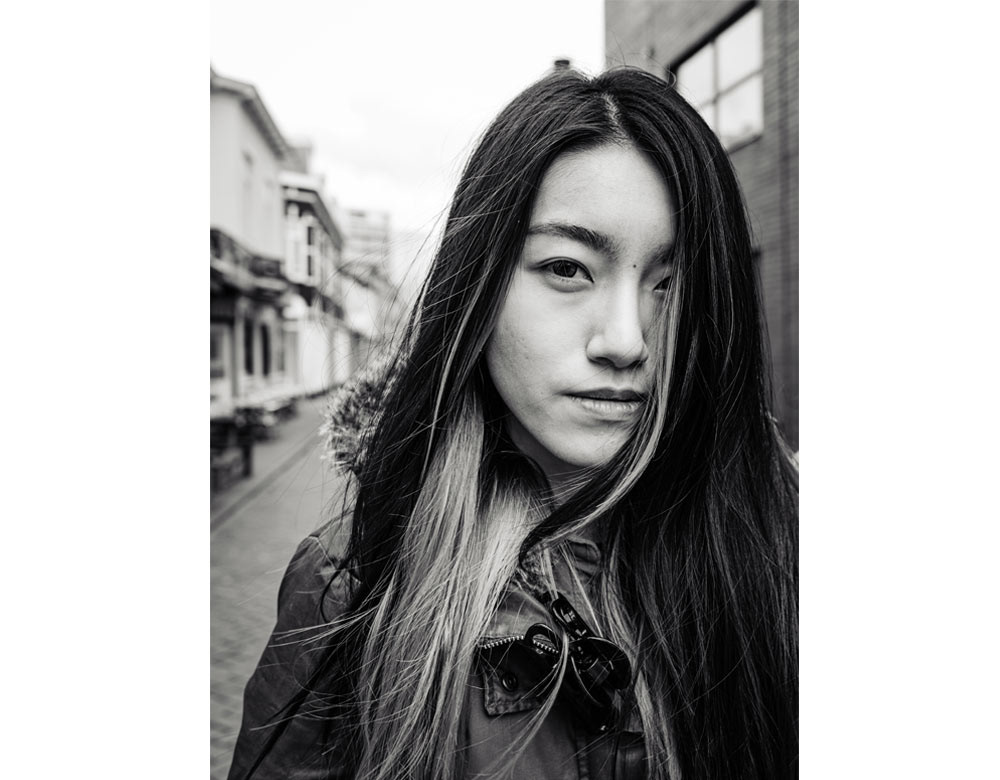 Cheryl (20): 'Ik ben best verlegen. Als je dan ook de taal niet spreekt is het lastig vrienden in Nederland te maken.'