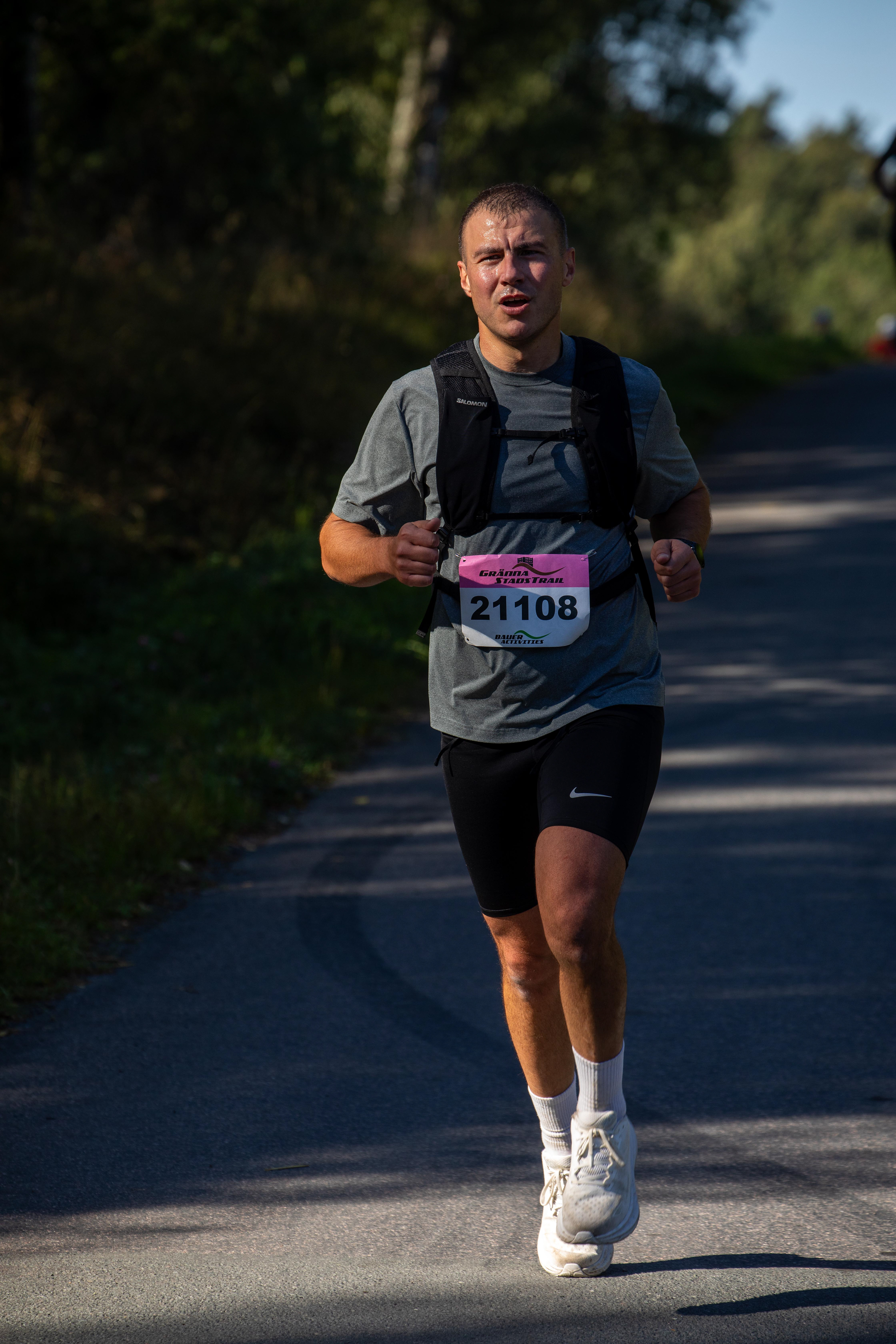 Löpare under Gränna trailrun