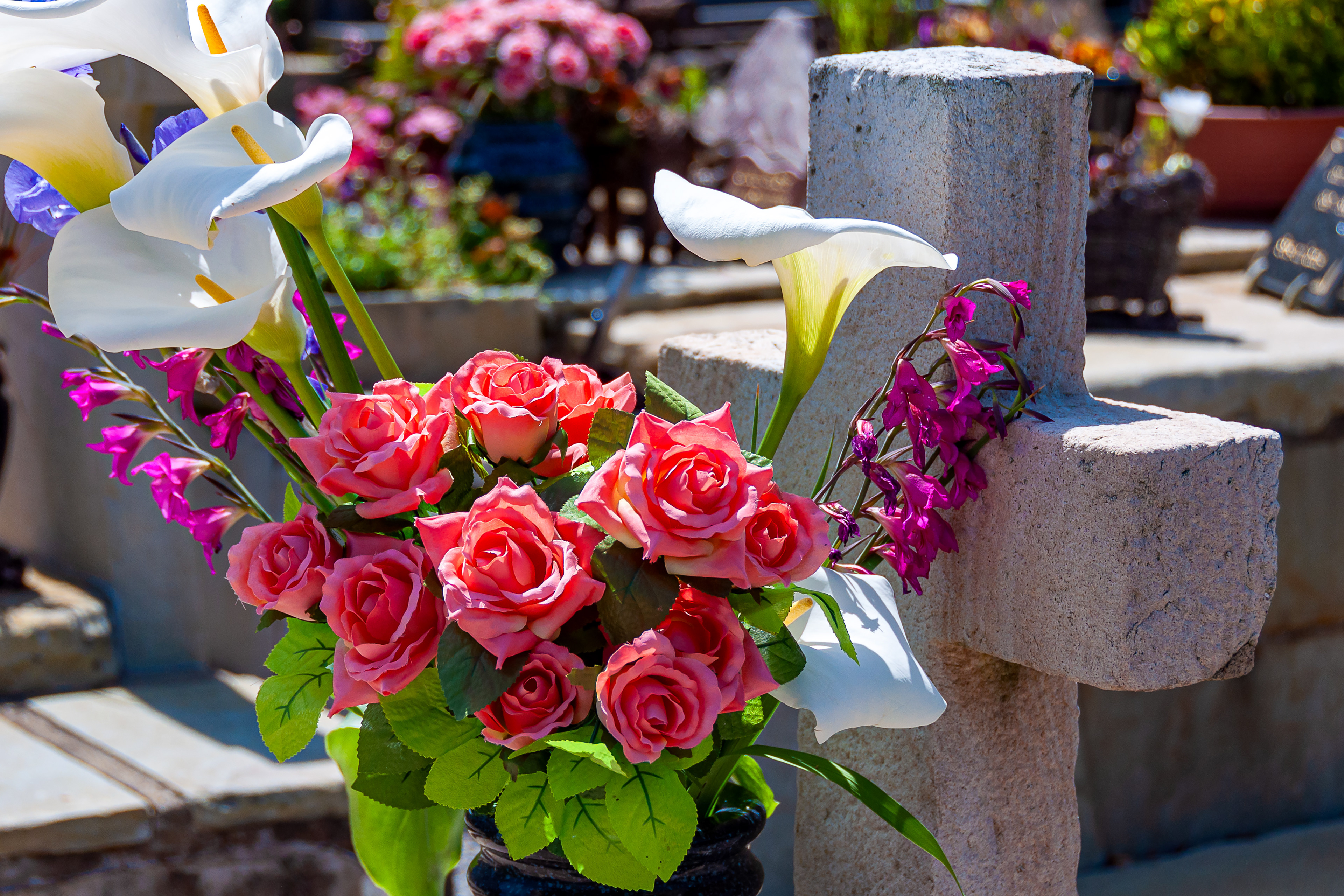Au cimetière