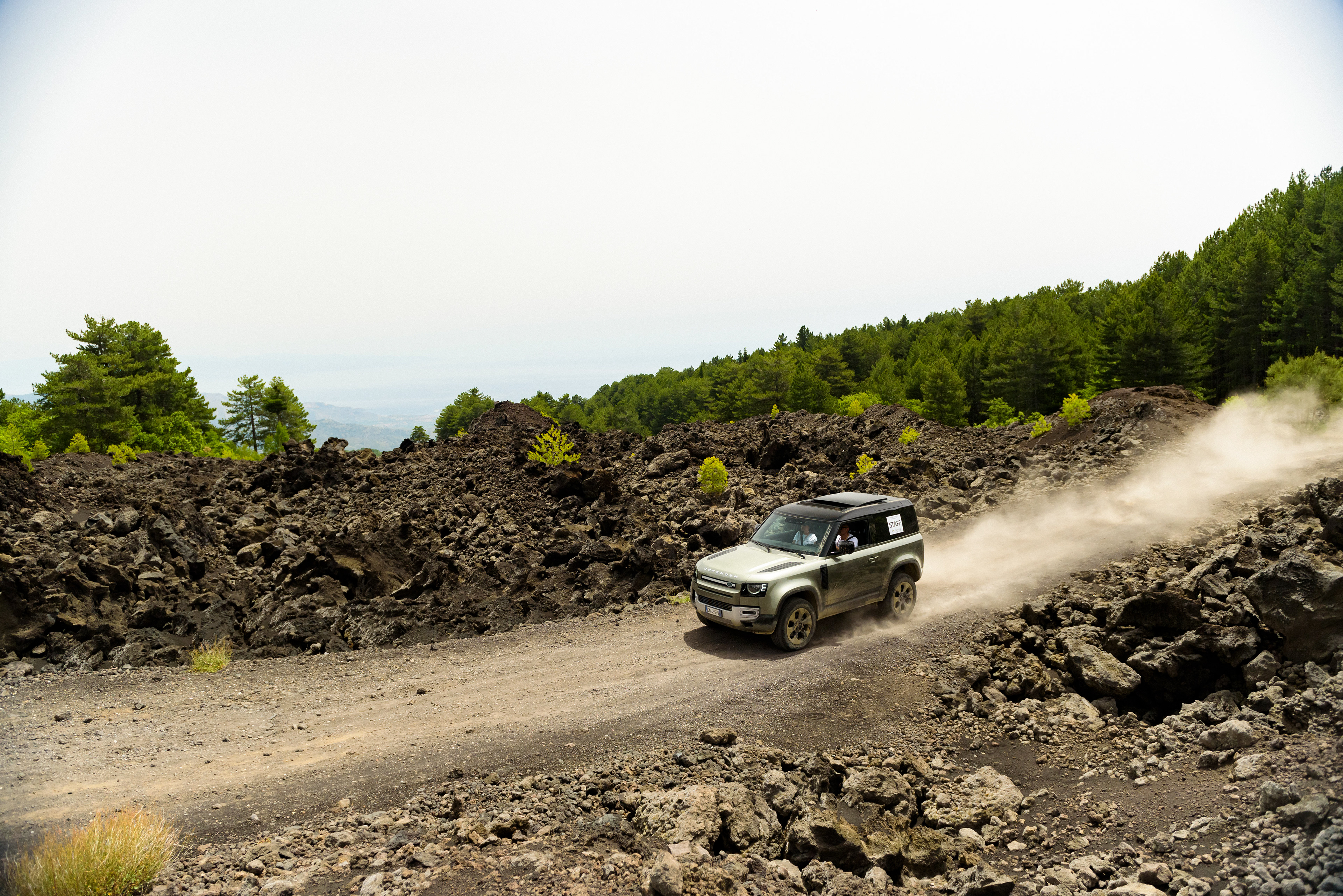 Event photography Land Rover Experience Italia - Automotive reportage per Hoko Studio stile dinamico