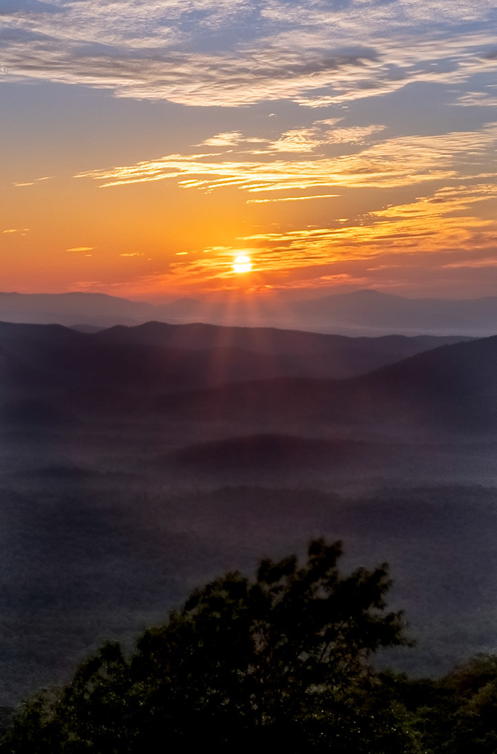 Sunrise on the Pwky