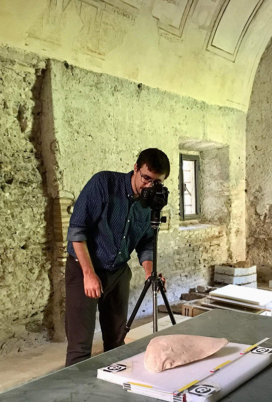 Me shooting a sculpture fragment for Photogrammetry at Hadrian's Villa