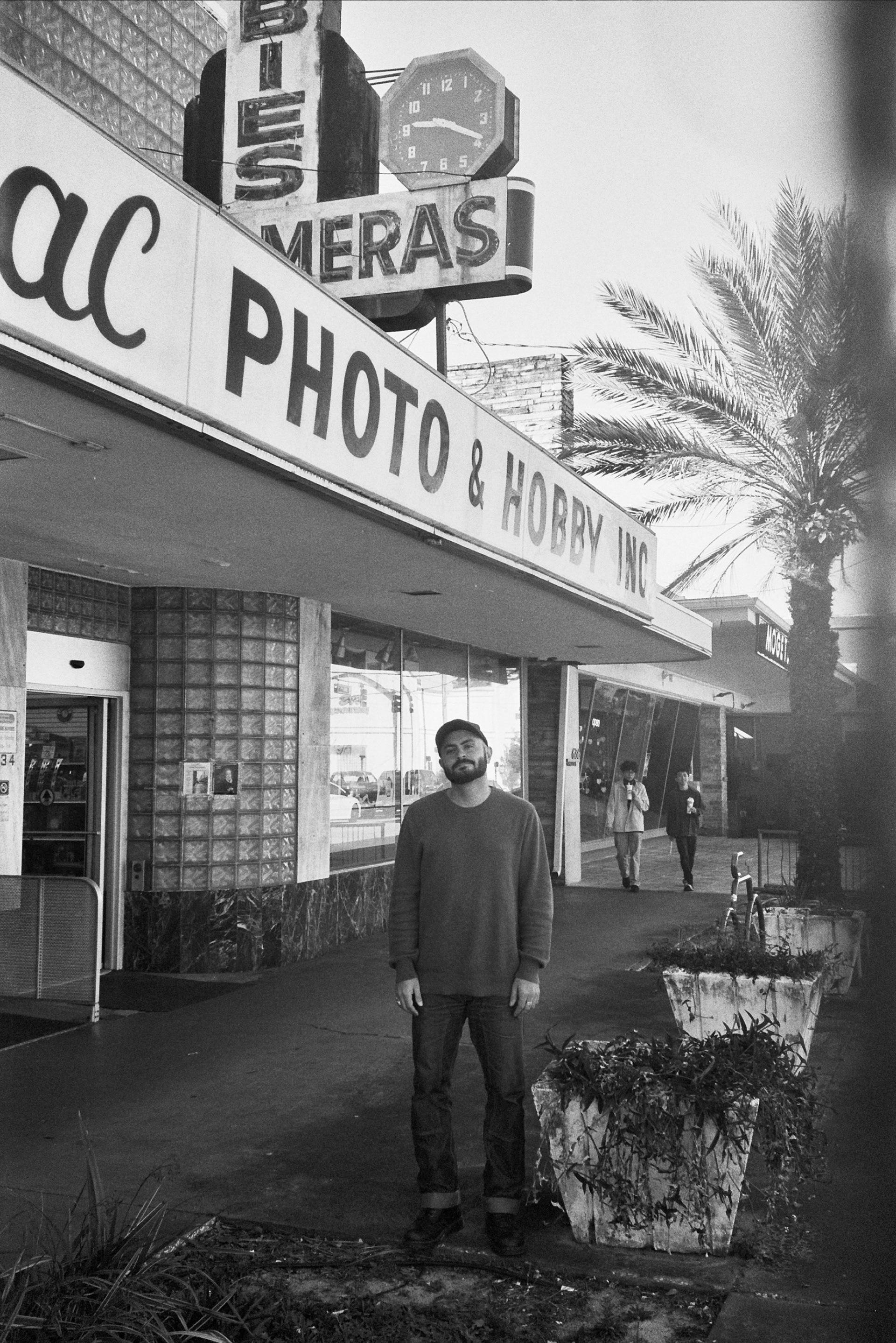Ilford Delta 400 with Olympus Infinity
