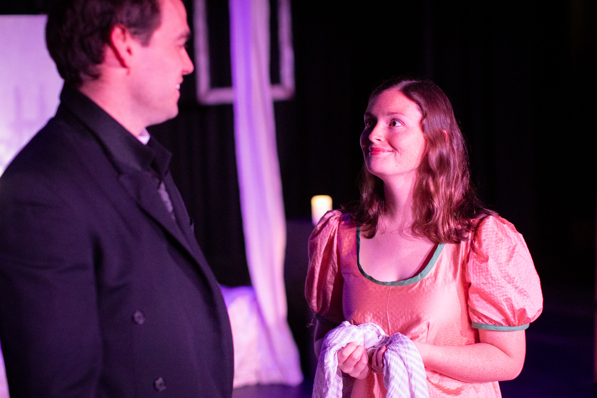 Henry Tilney and Catherine Morland. Image credit Neil Keene, Lake Macquarie City Council.