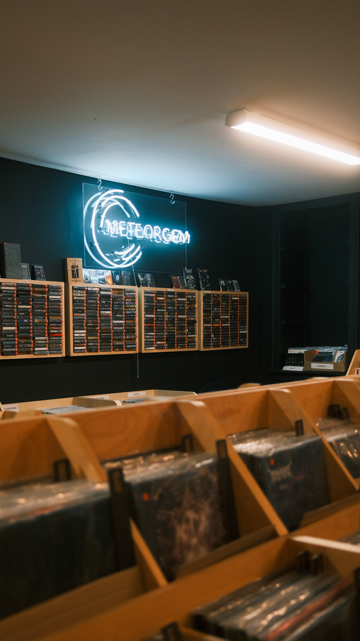 Meteorgem Records - Social Media