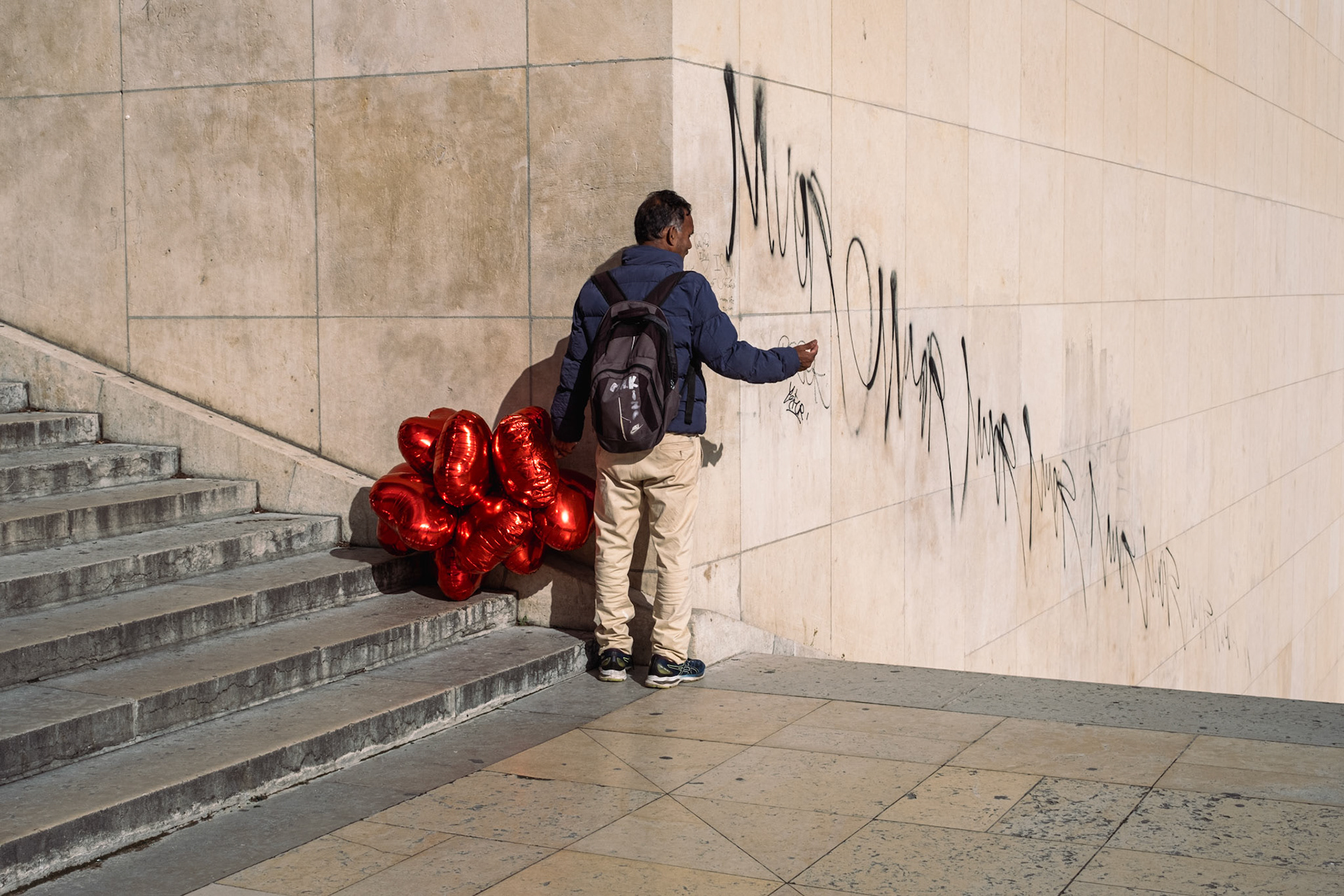 Taking a break, Paris