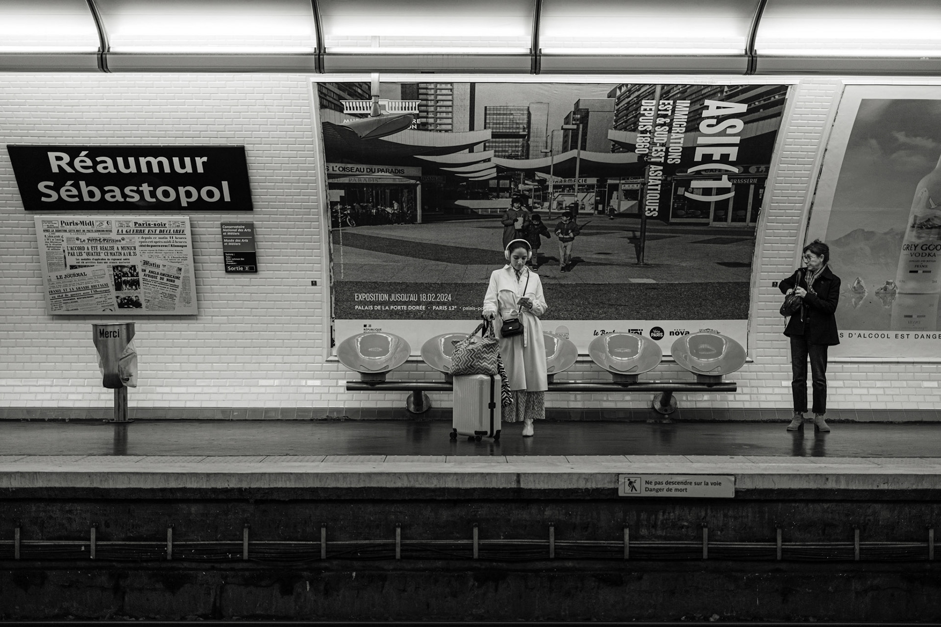 Subway station, Paris