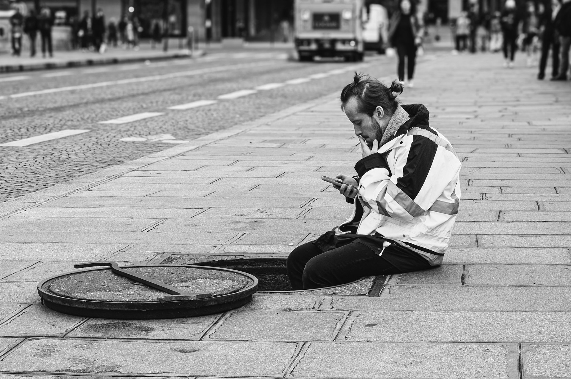 Man taking a break, Paris