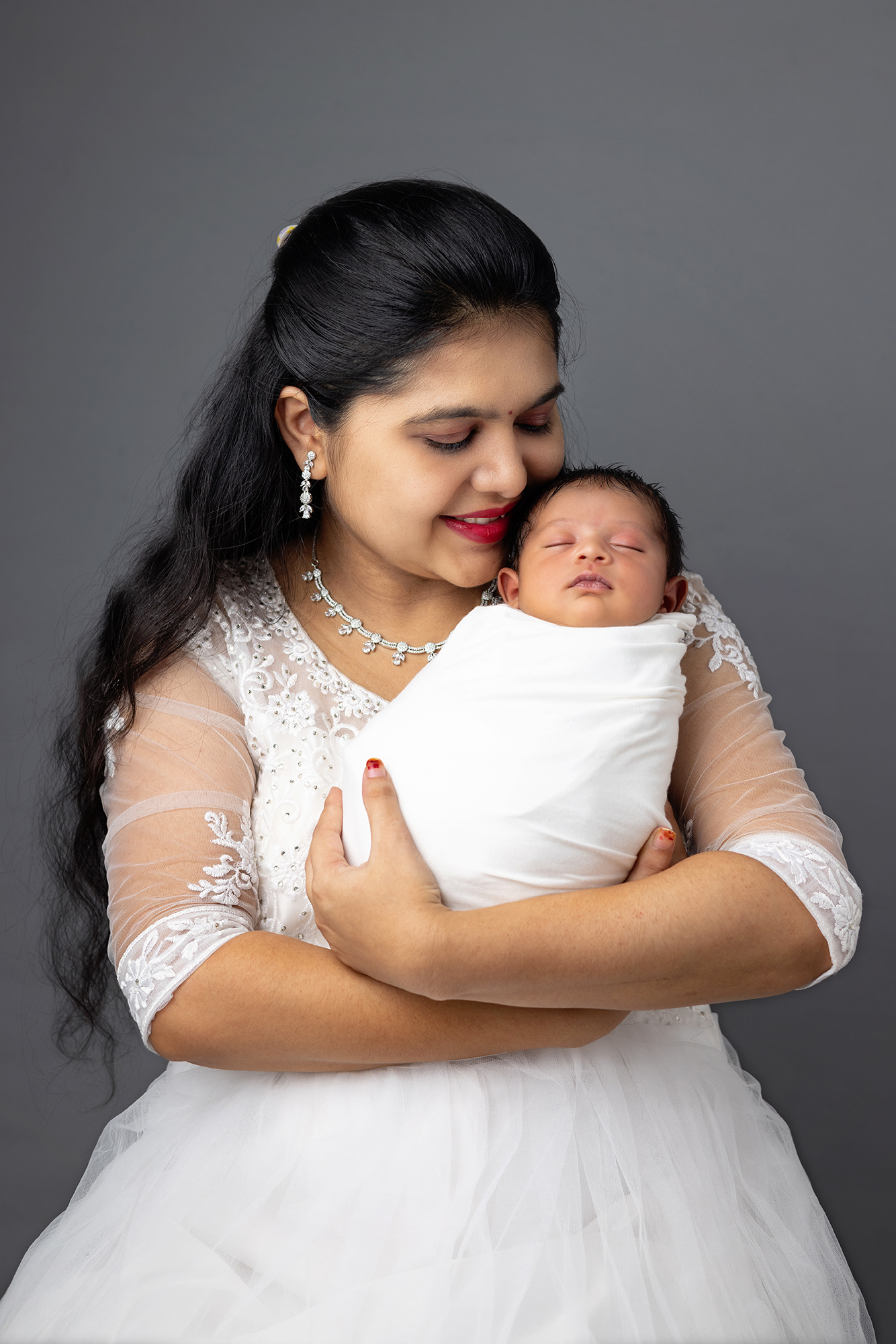 New Born With Mom
