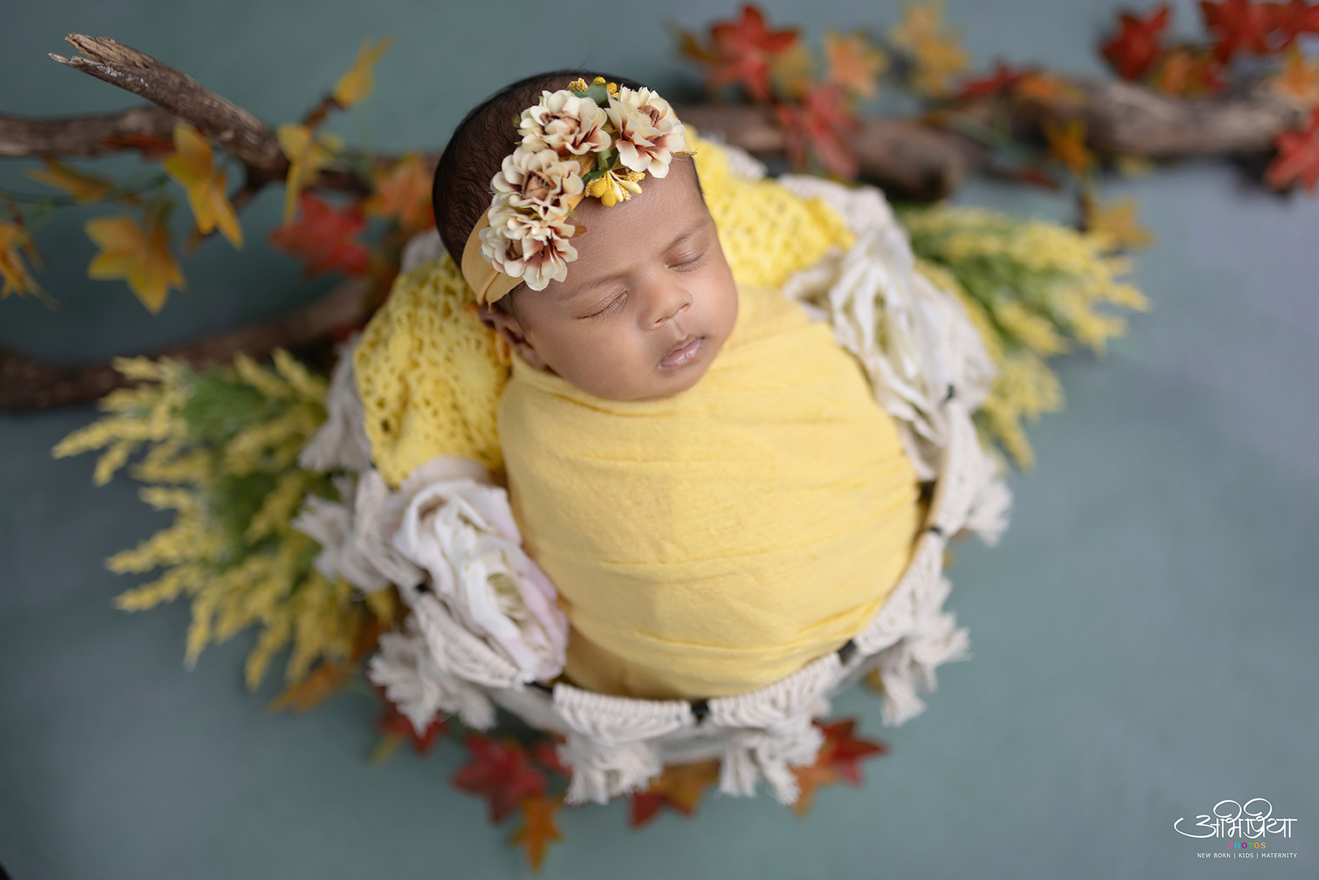 New Born Shoot Ahmednagar | Abhipriya Photos